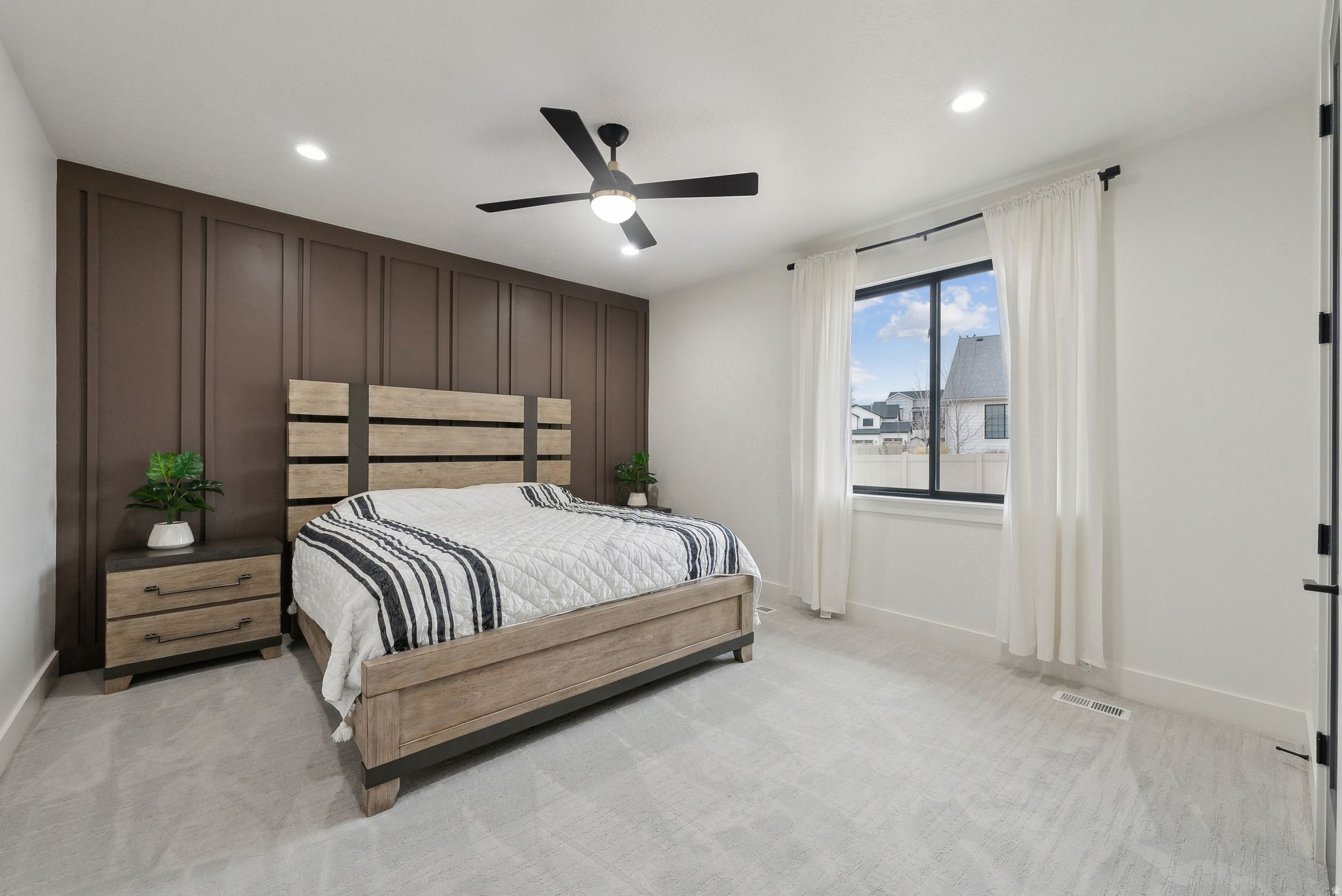 FOX LANDING - Residential