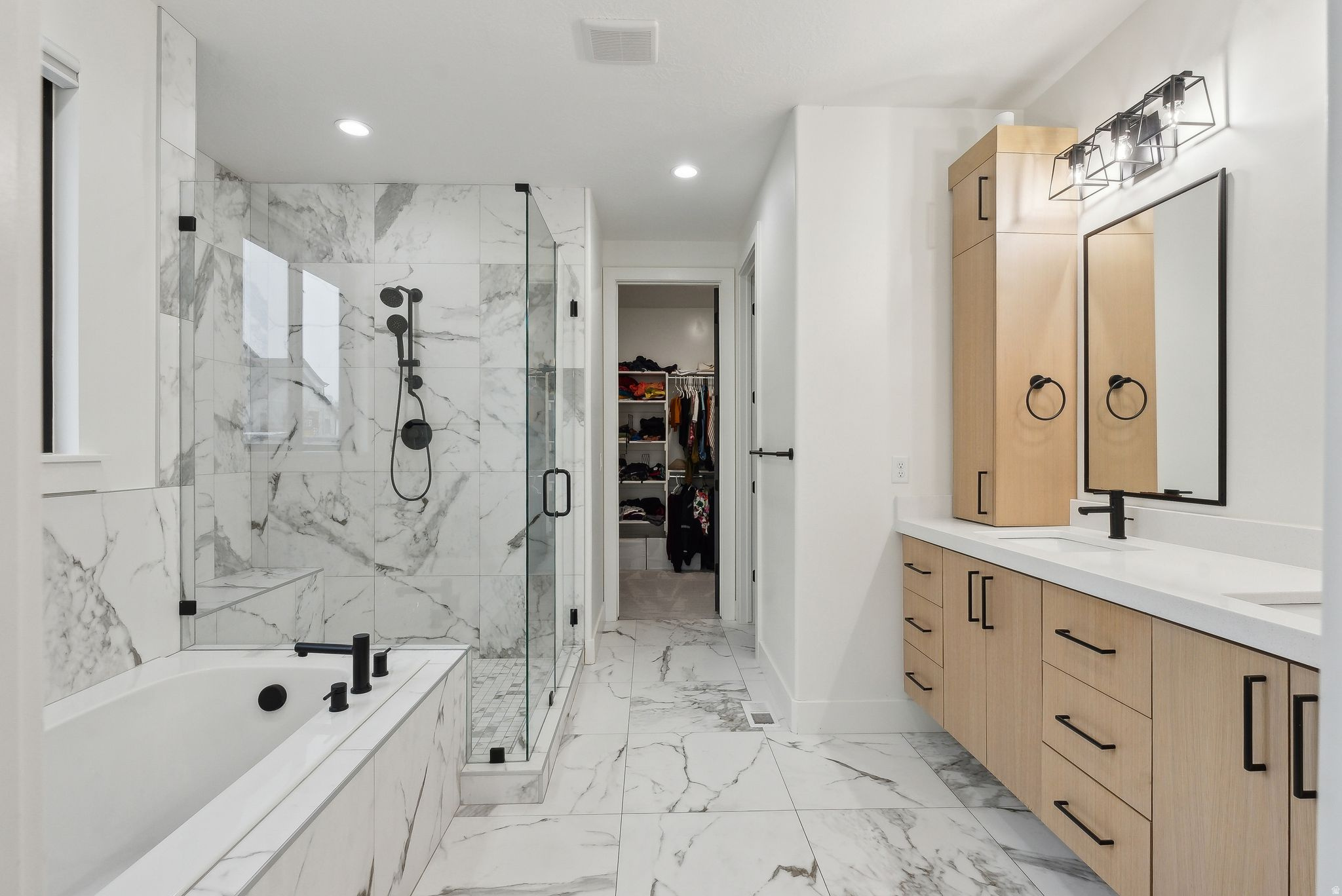 FOX LANDING - Residential