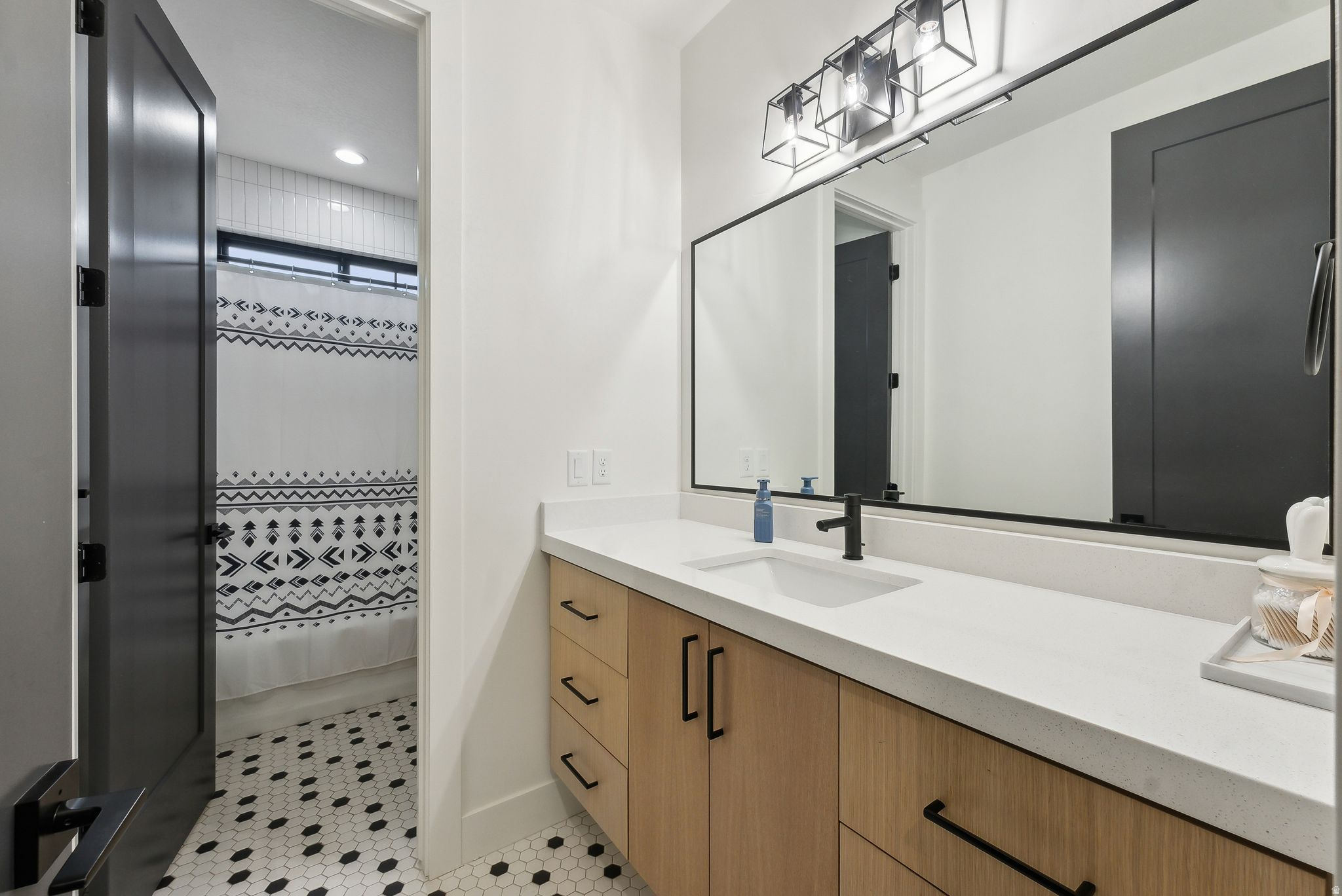 FOX LANDING - Residential