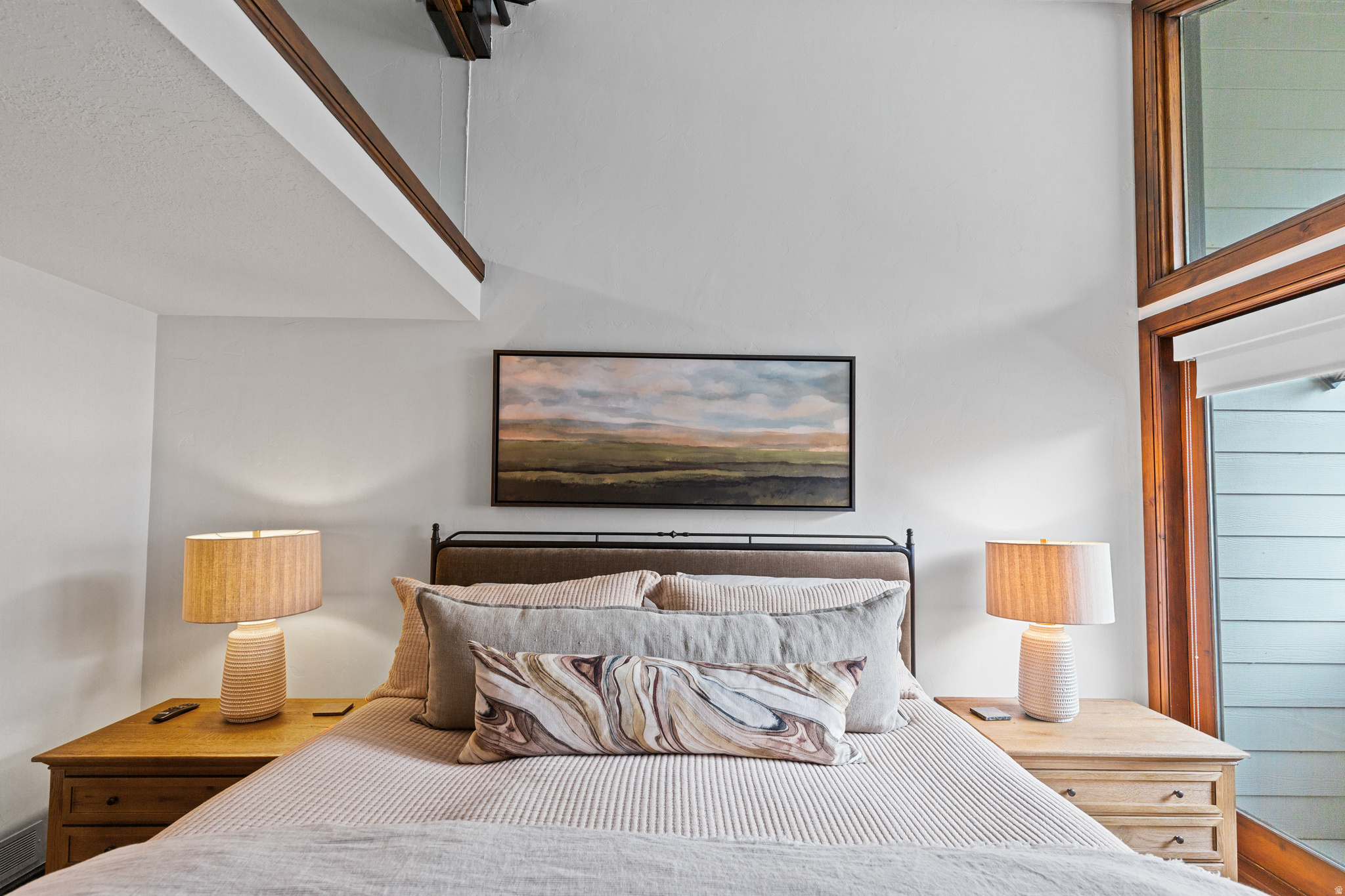 FAWNGROVE CONDOMINIUM - Residential Lease