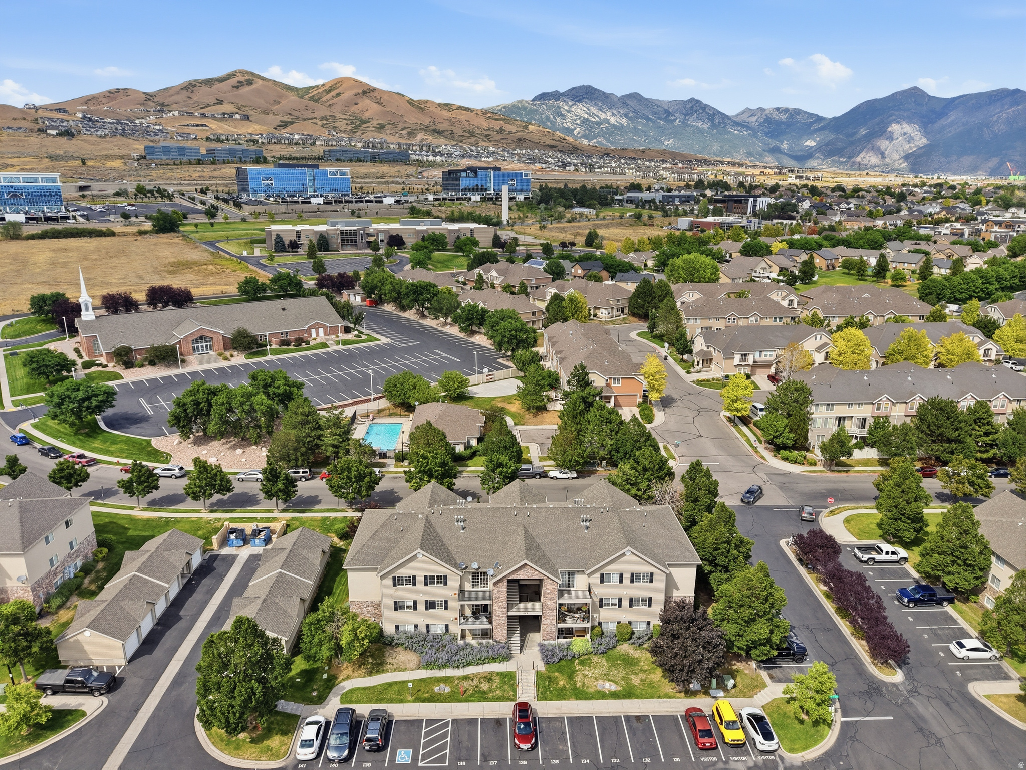 WESTBURY - Residential