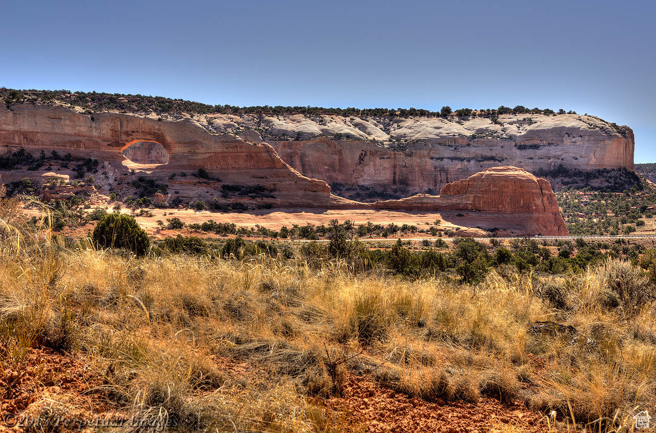 WILSON ARCH RESORT - Commercial Sale