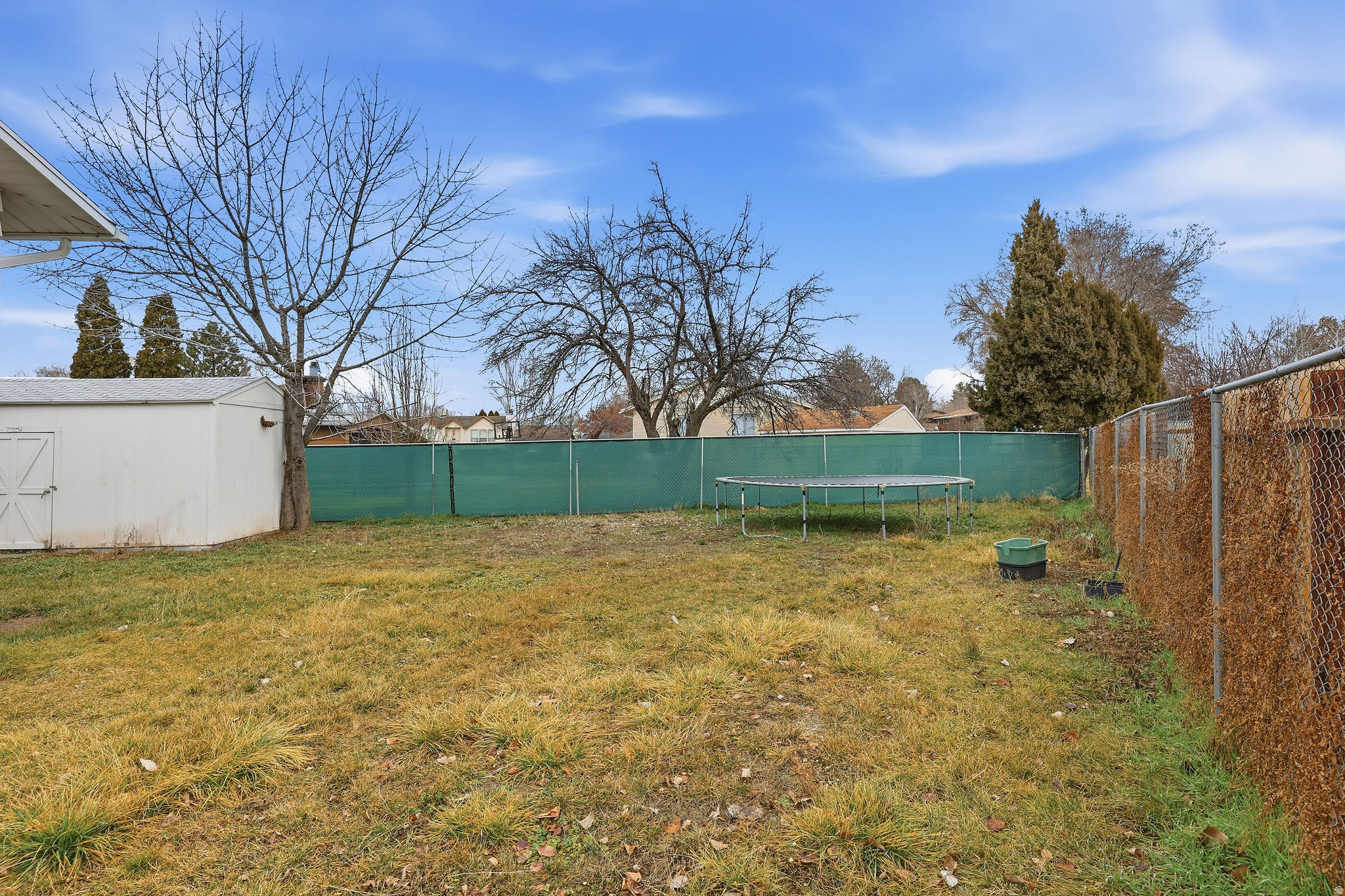 EVE'S GARDEN - Residential