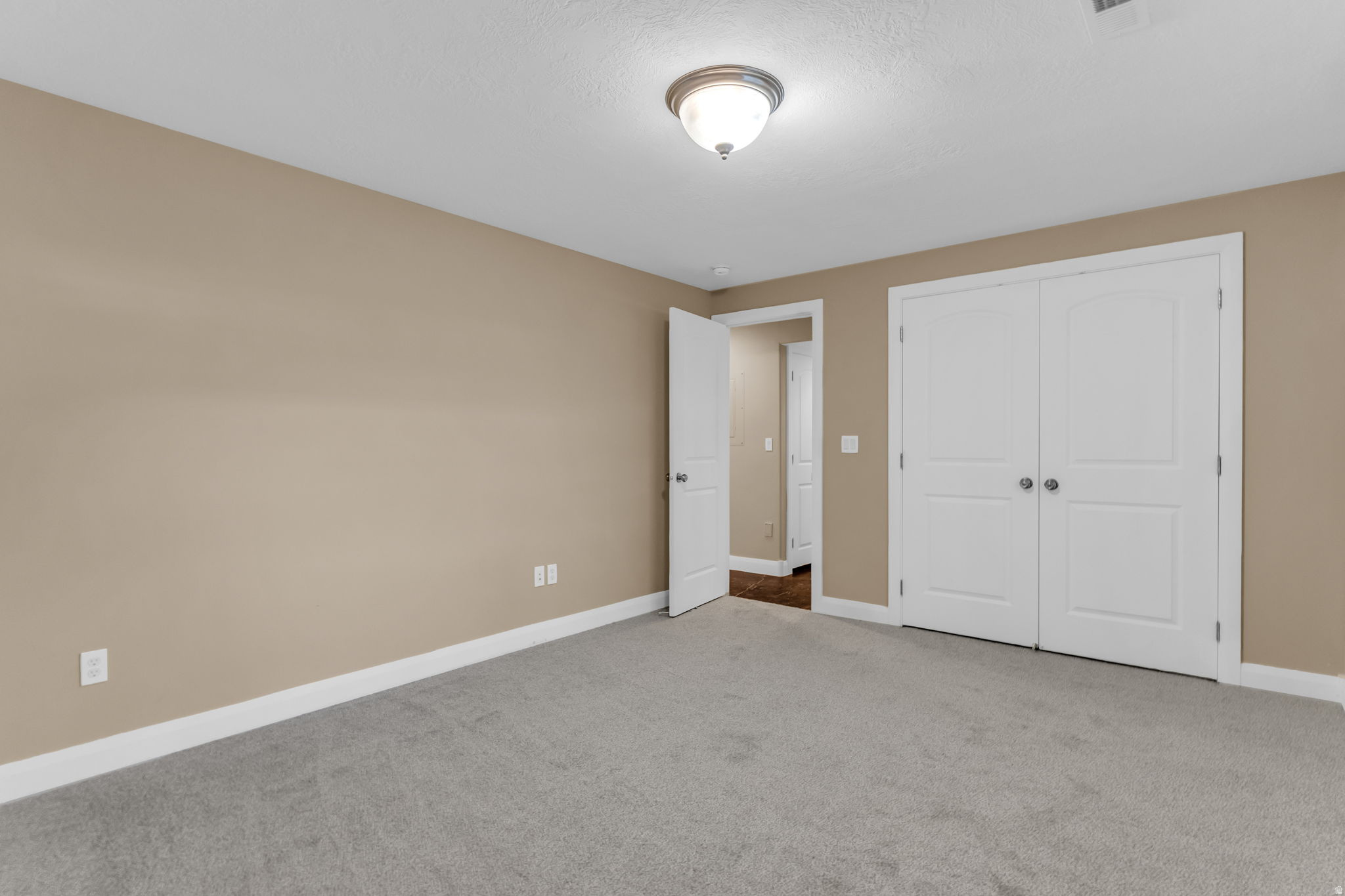 OQUIRRH PARK - Residential