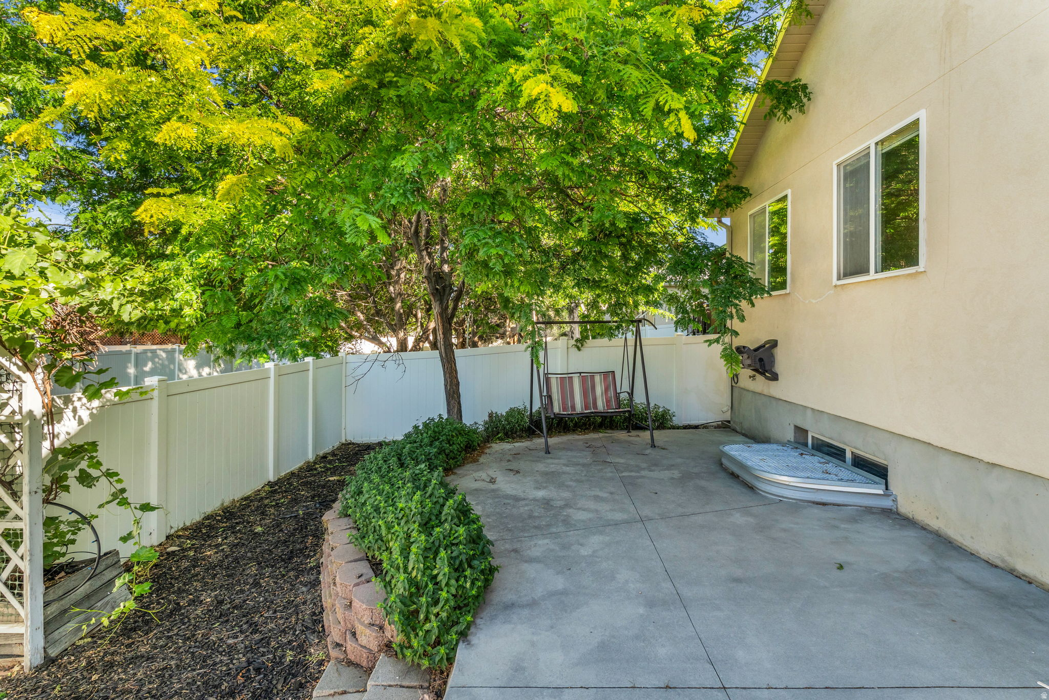 OQUIRRH PARK - Residential