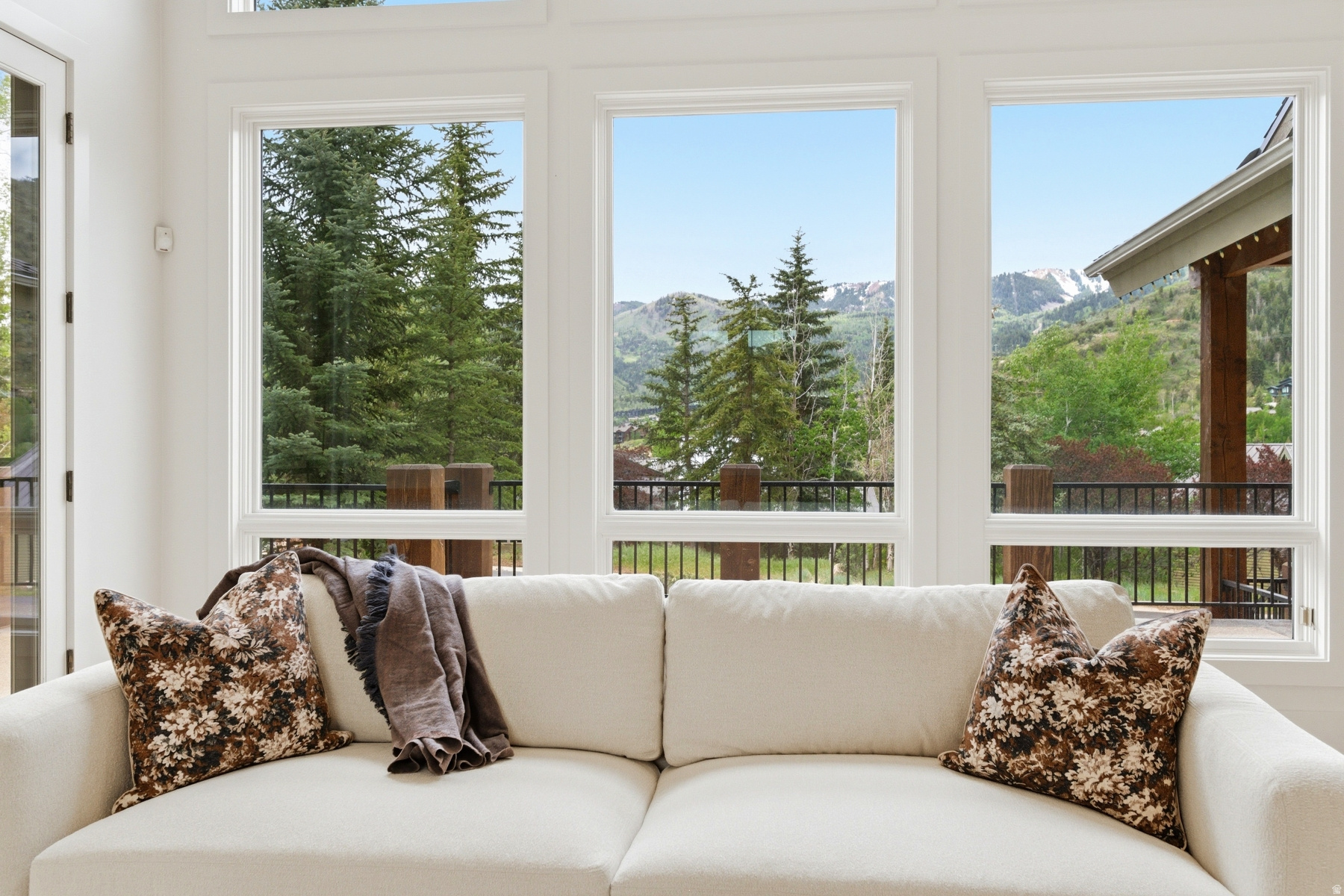 SUNPEAK - Residential