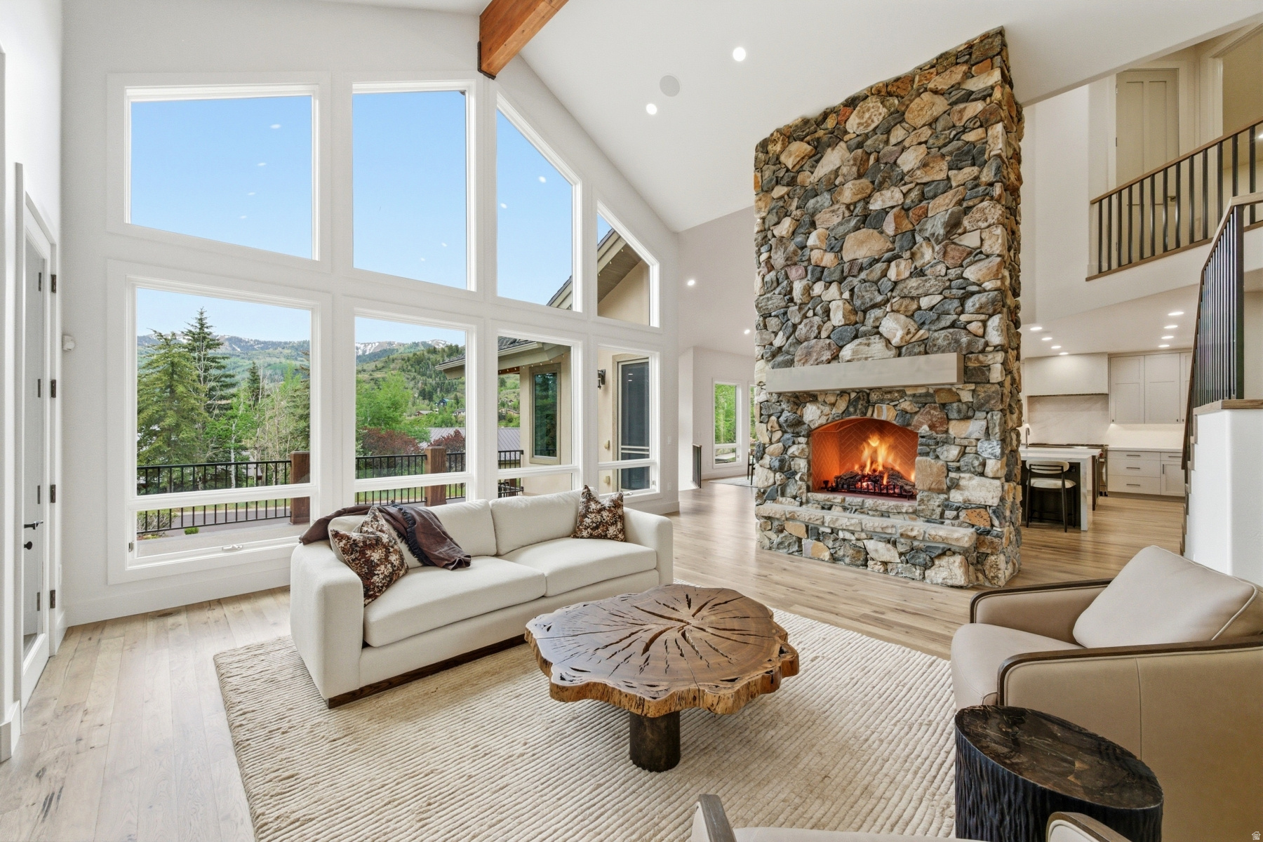 SUNPEAK - Residential