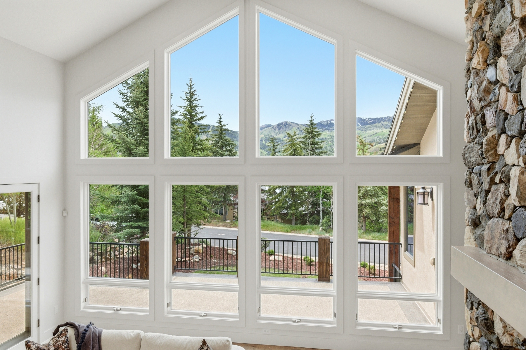 SUNPEAK - Residential