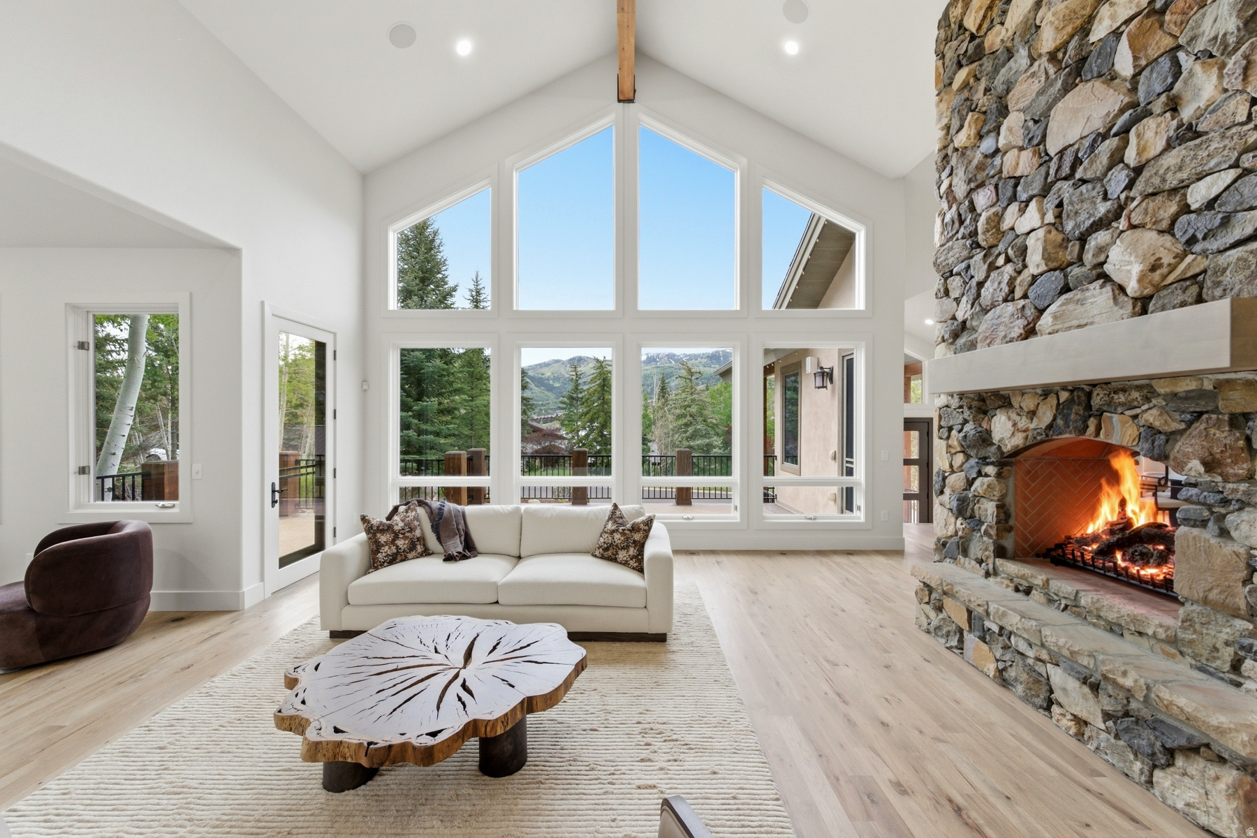 SUNPEAK - Residential