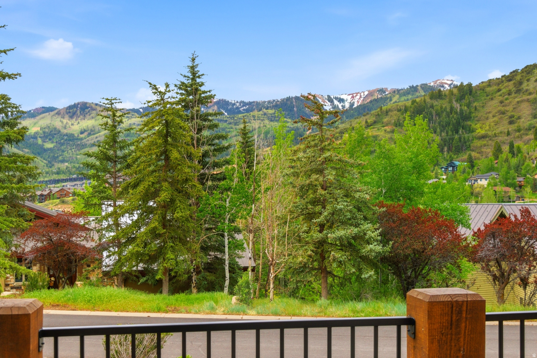 SUNPEAK - Residential
