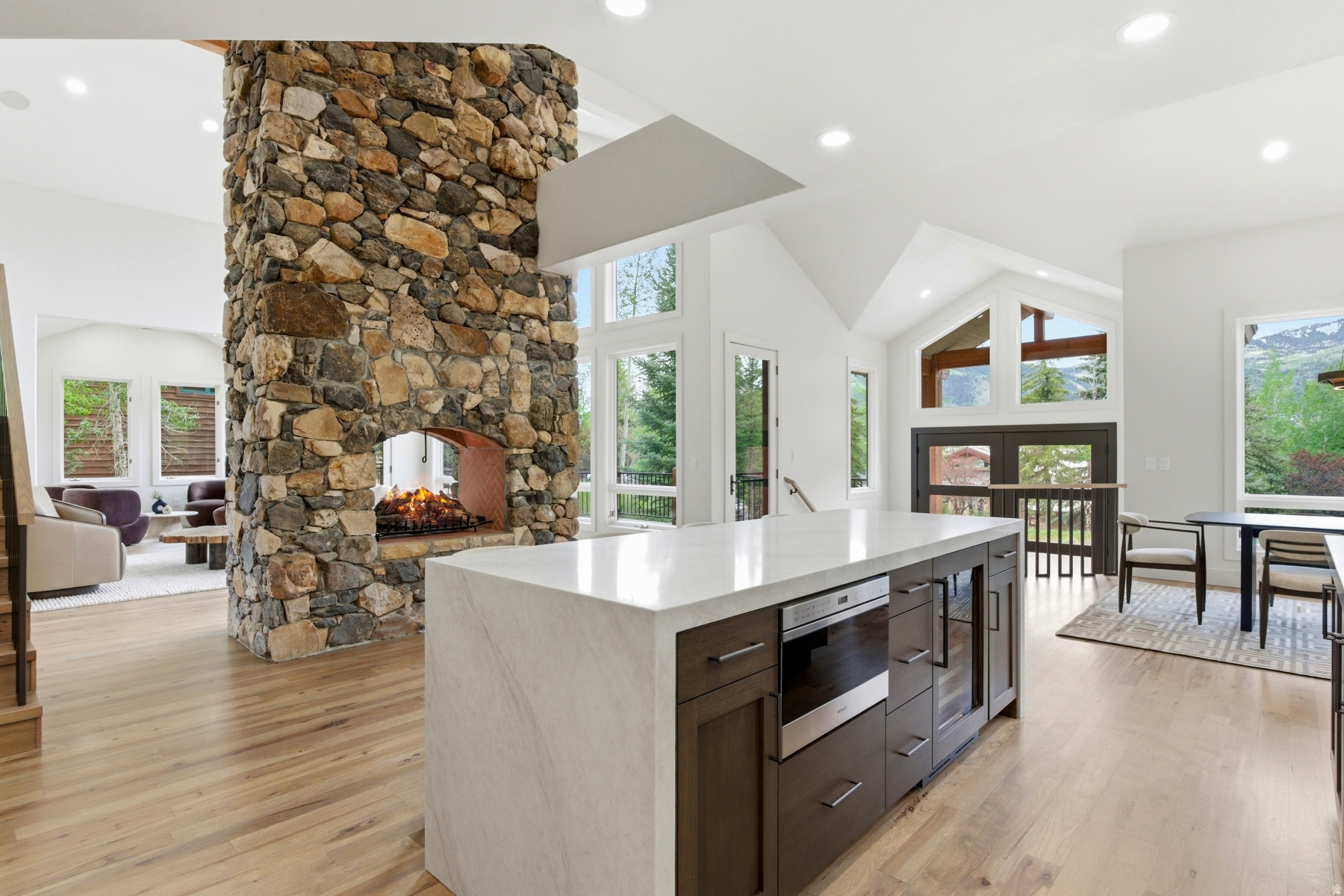SUNPEAK - Residential