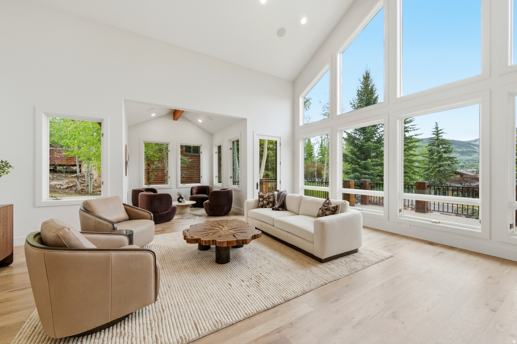 SUNPEAK - Residential
