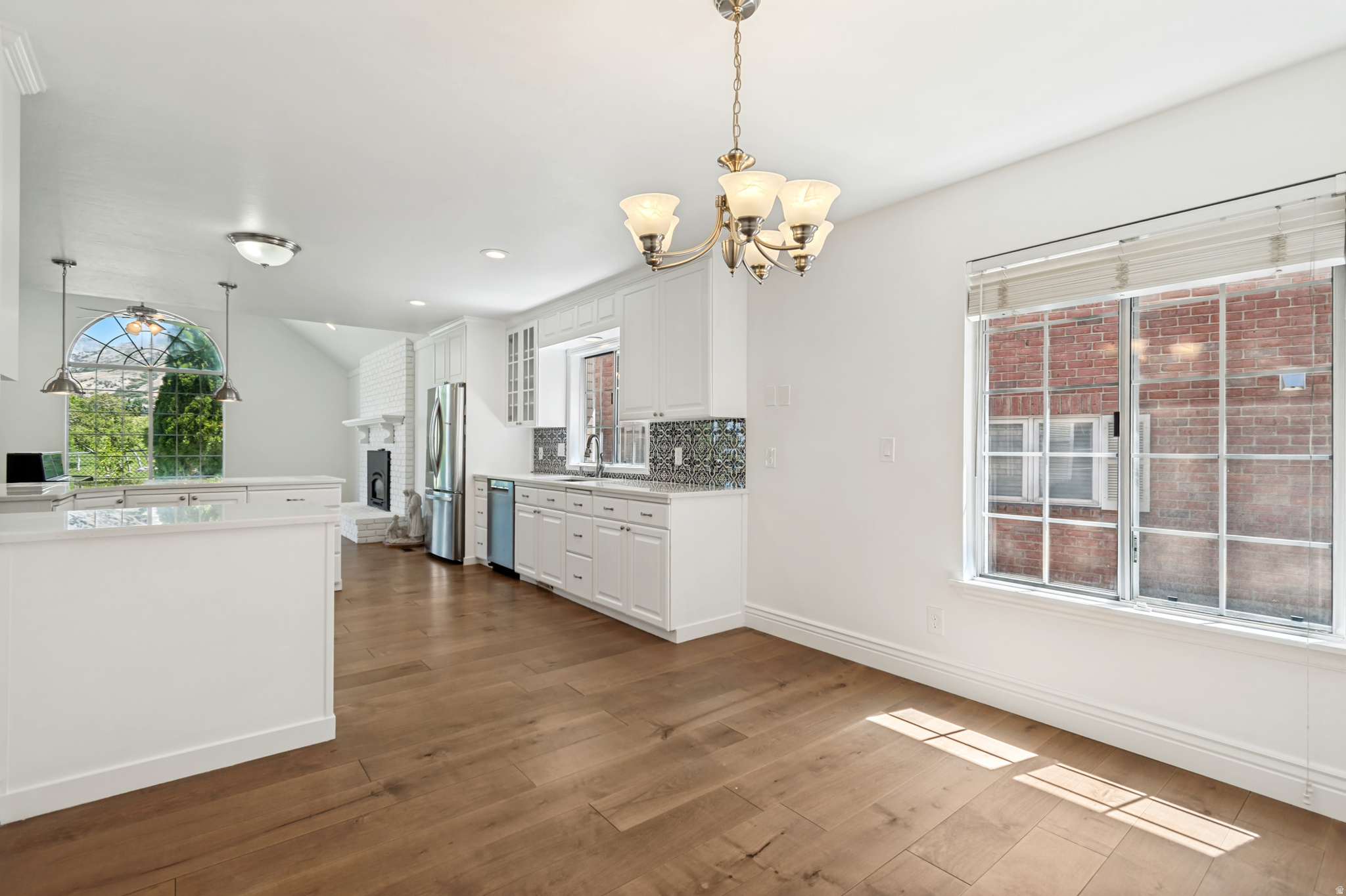 RIDGE - Residential