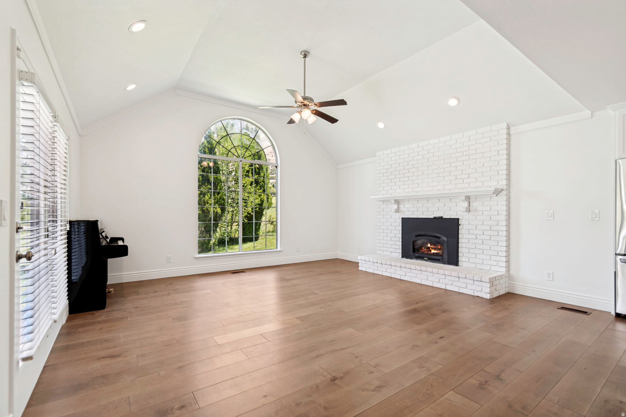 RIDGE - Residential