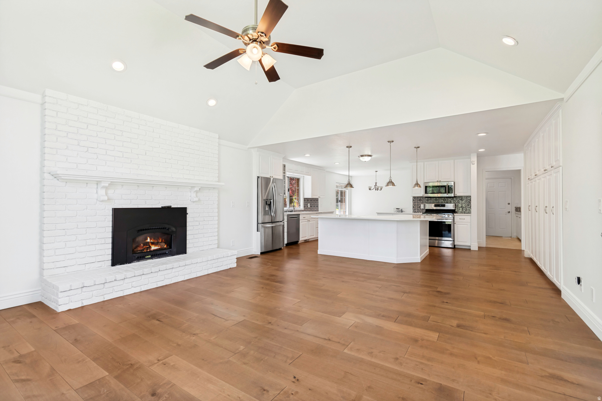 RIDGE - Residential