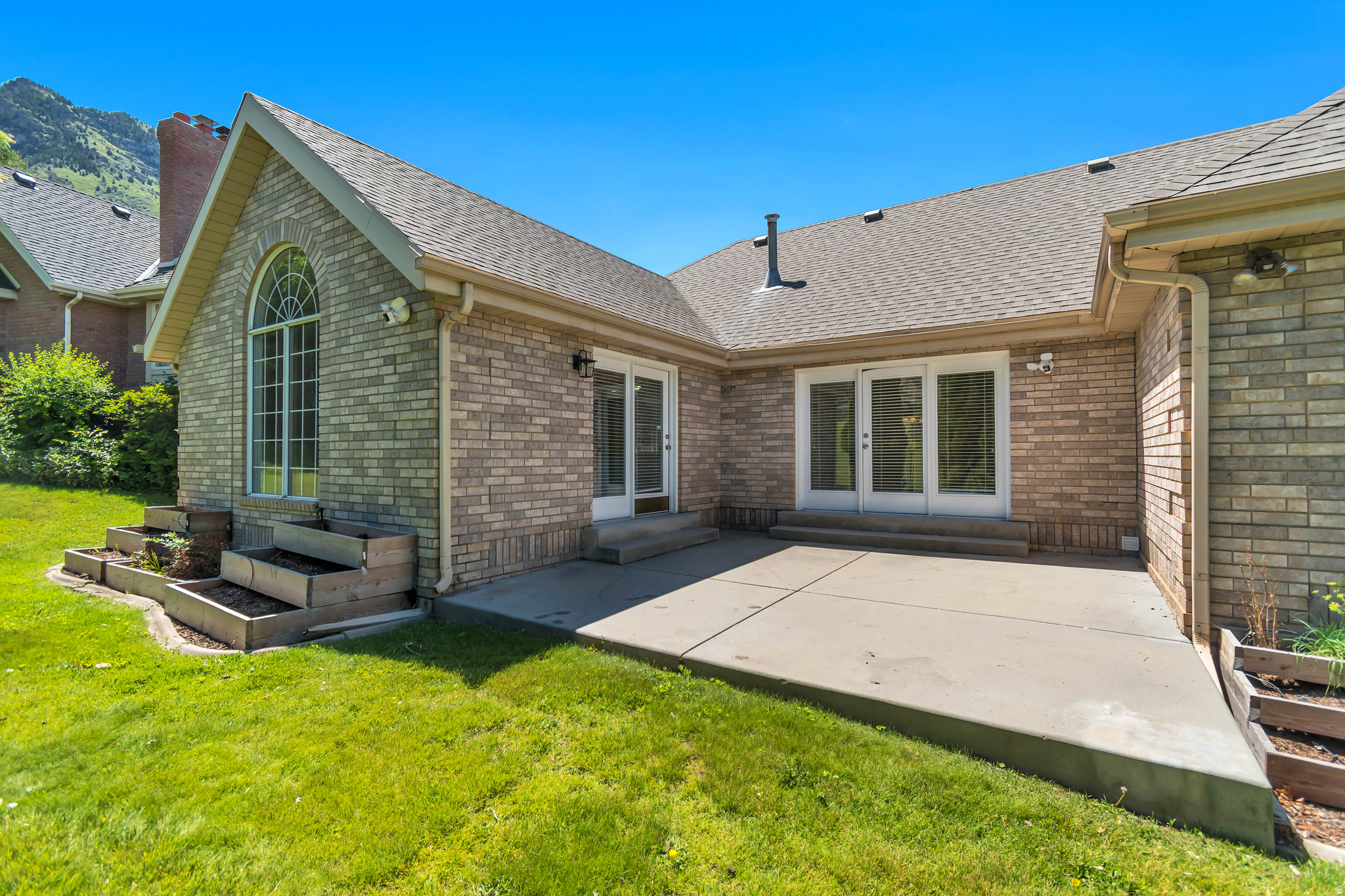 RIDGE - Residential