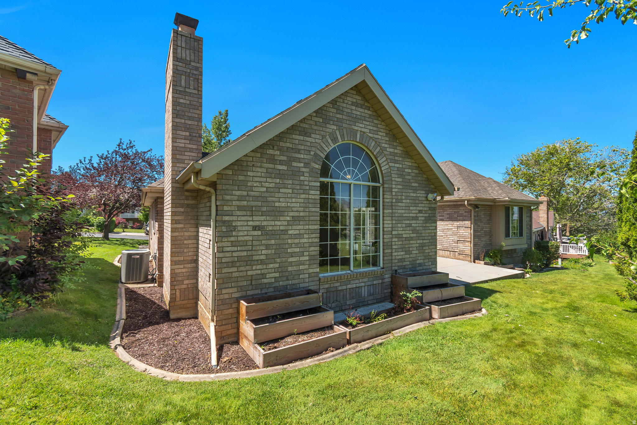 RIDGE - Residential