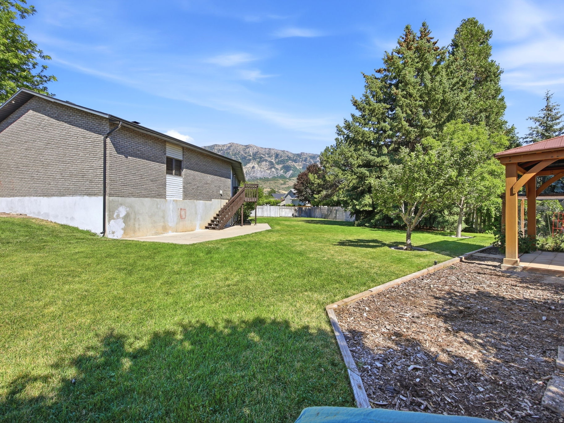 WEDGEWOOD ESTATES - Residential