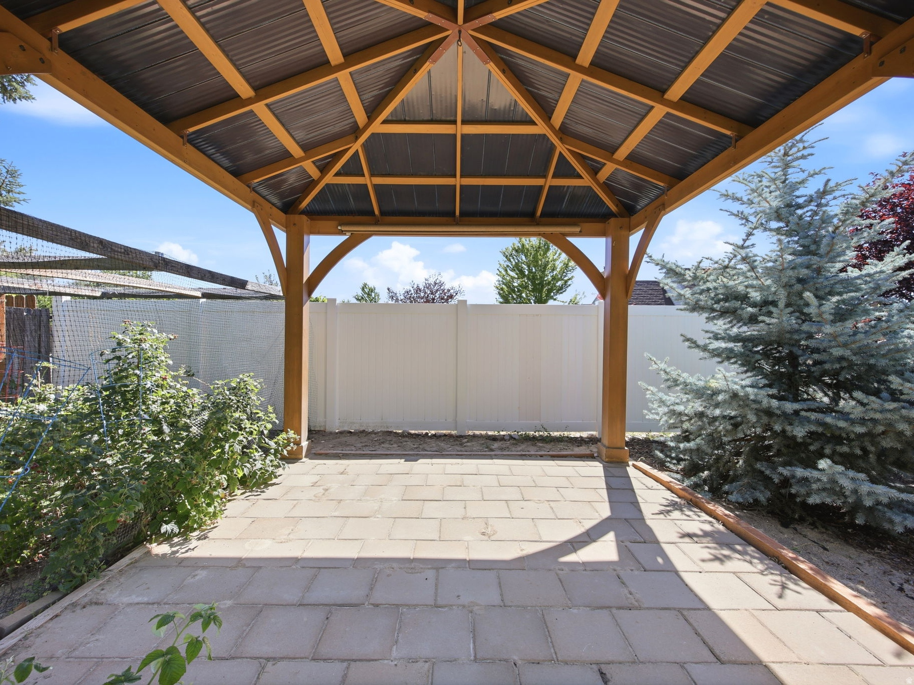 WEDGEWOOD ESTATES - Residential
