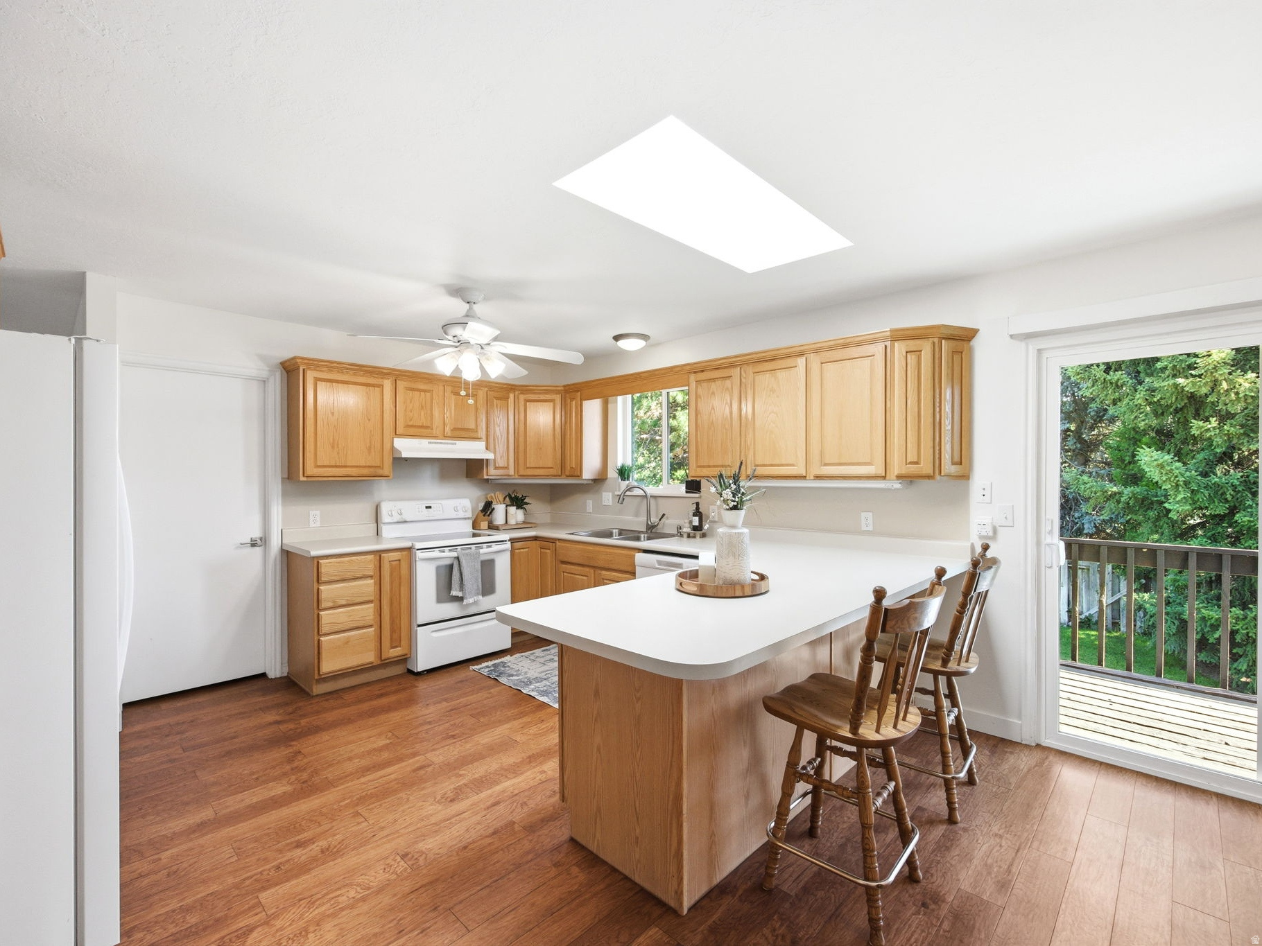WEDGEWOOD ESTATES - Residential