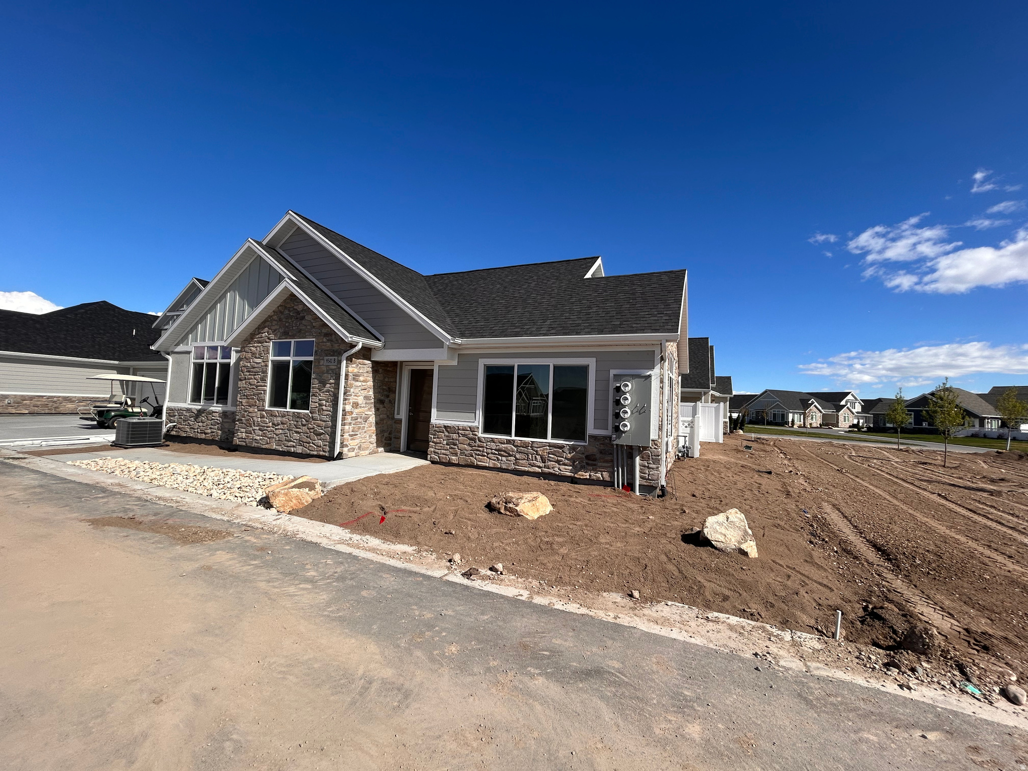HEARTHSTONE VILLAS - Residential