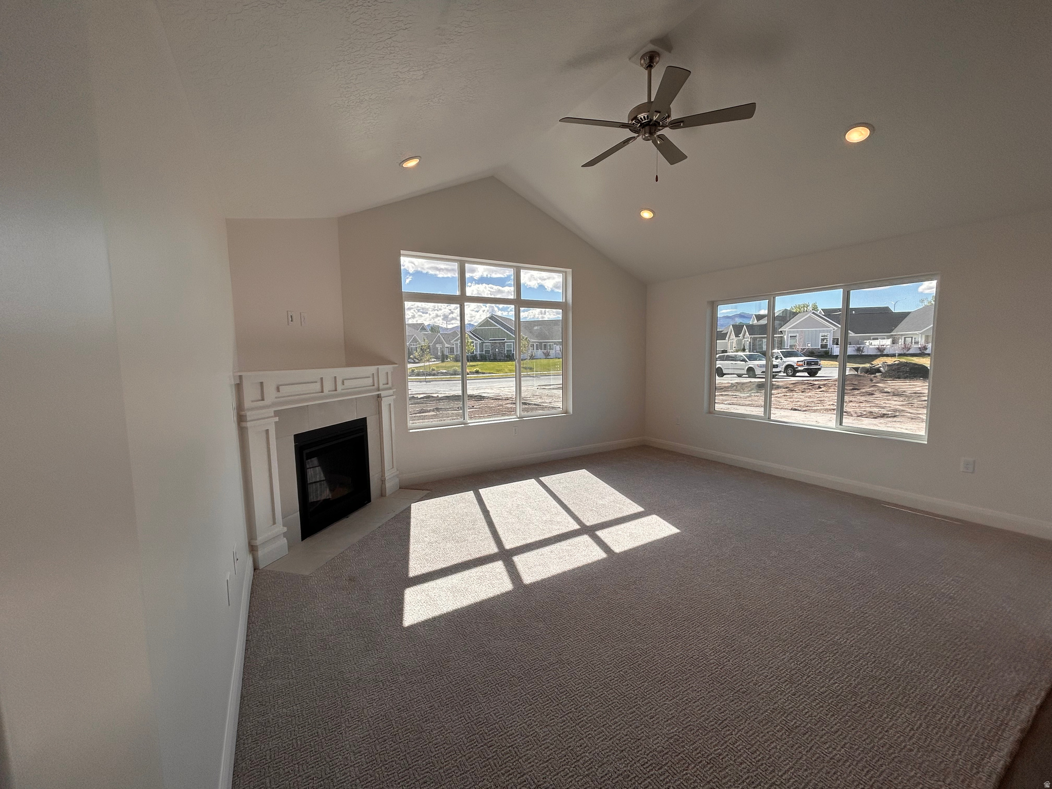 HEARTHSTONE VILLAS - Residential
