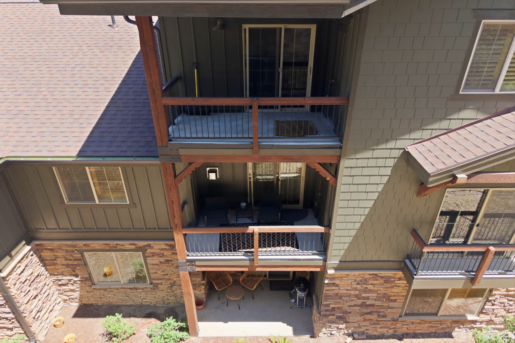 LODGES AT BEAR HOLLOW VILLAGE - Residential