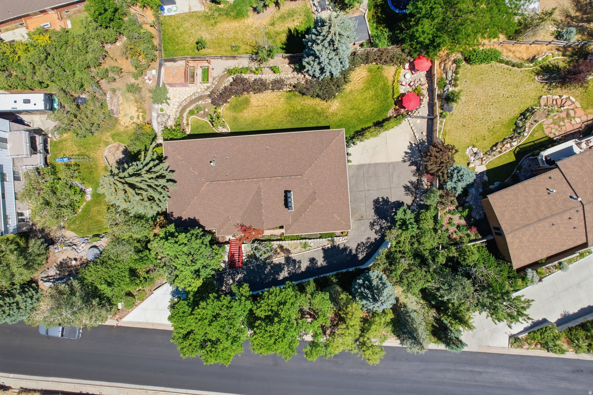 DIMPLE DELL RANCHETTES - Residential