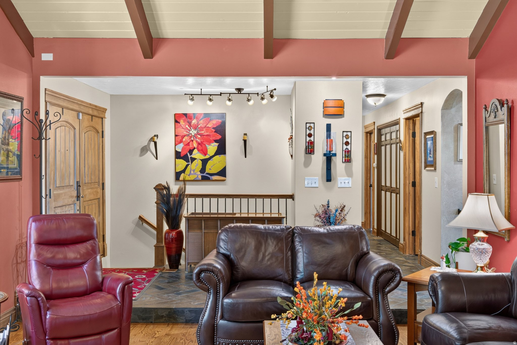 DIMPLE DELL RANCHETTES - Residential