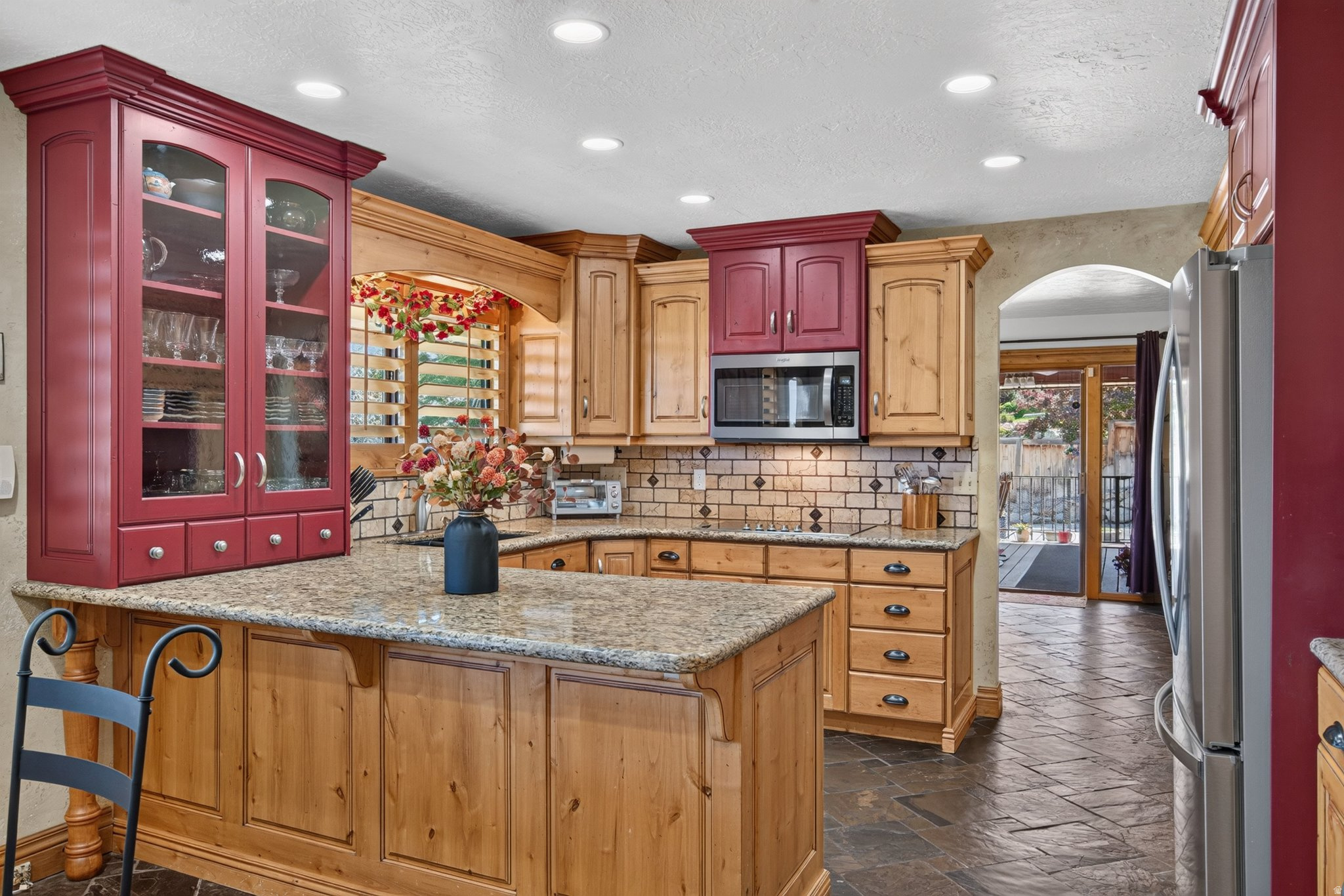 DIMPLE DELL RANCHETTES - Residential