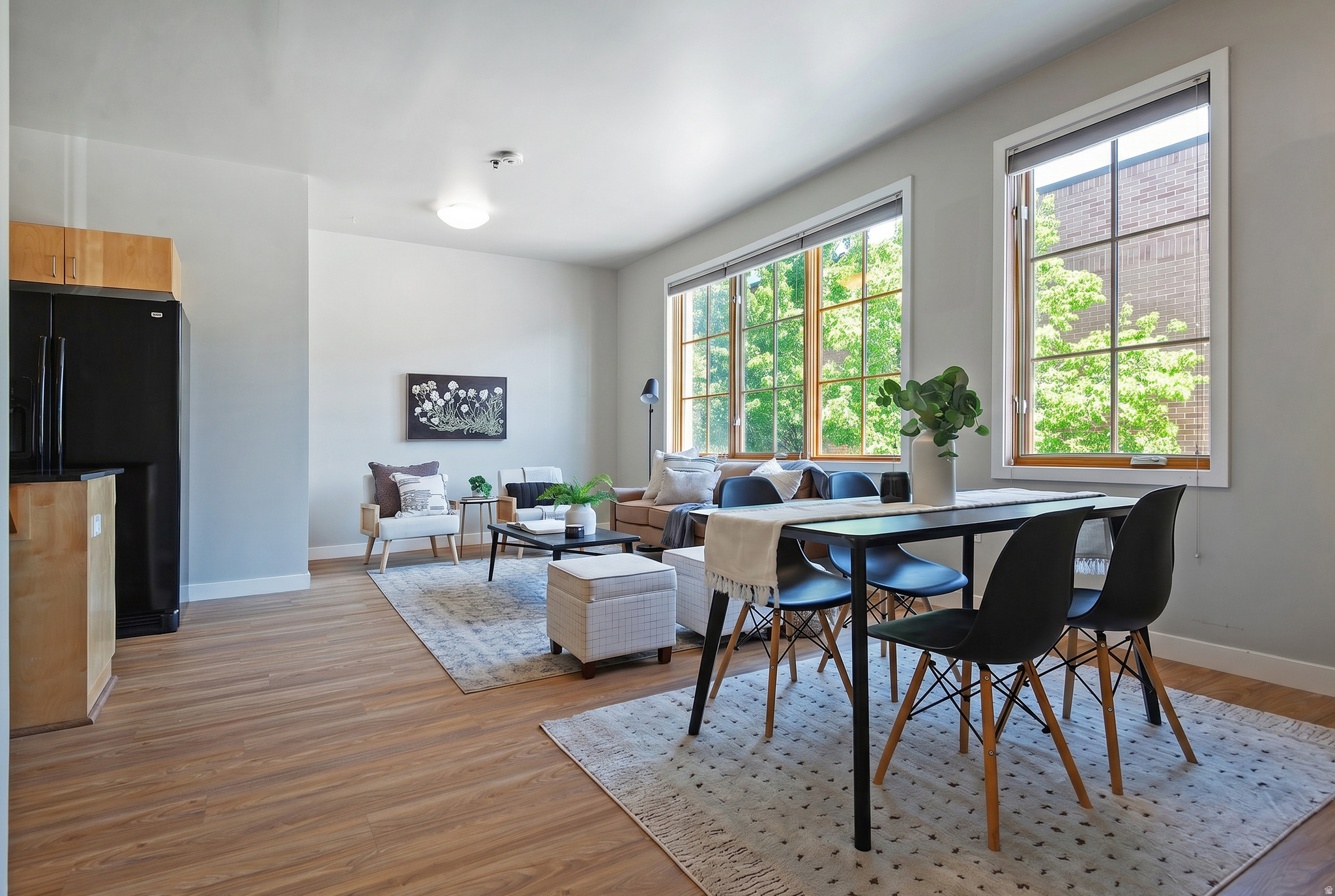 LIBRARY SQUARE - Residential