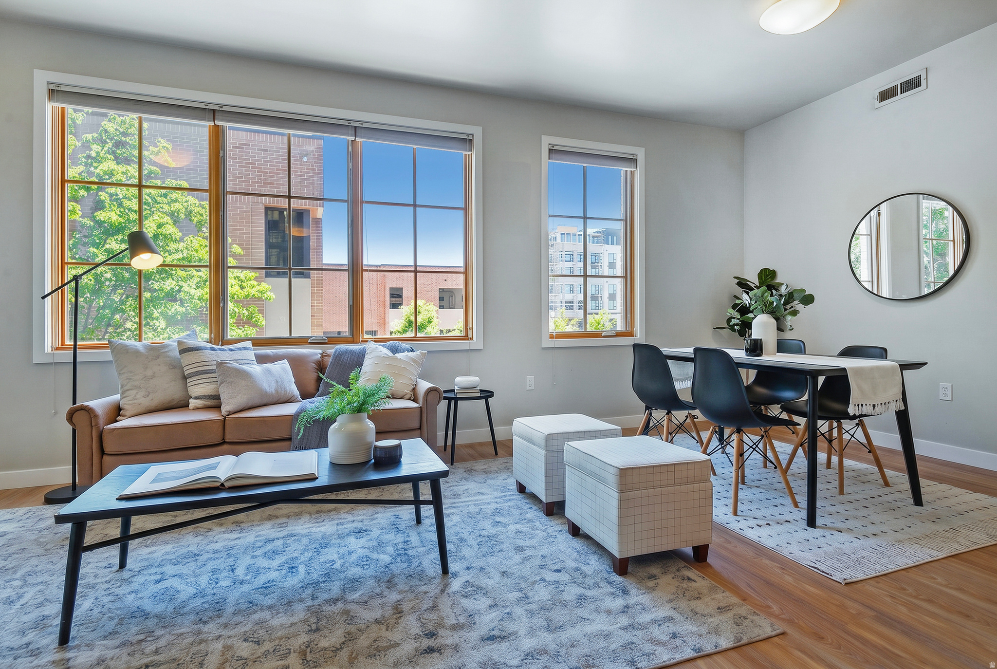 LIBRARY SQUARE - Residential