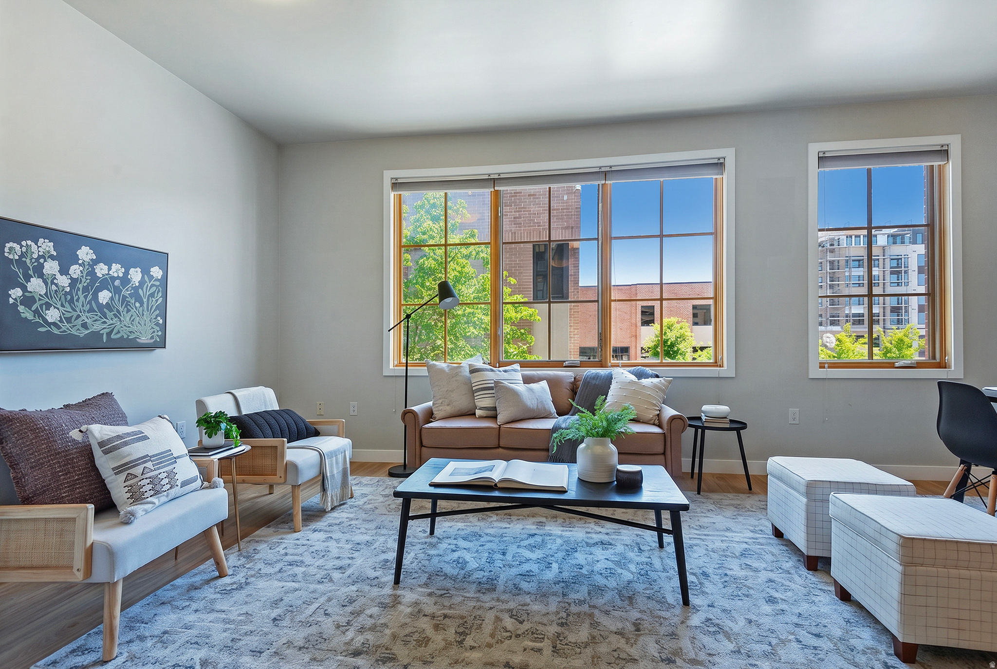 LIBRARY SQUARE - Residential