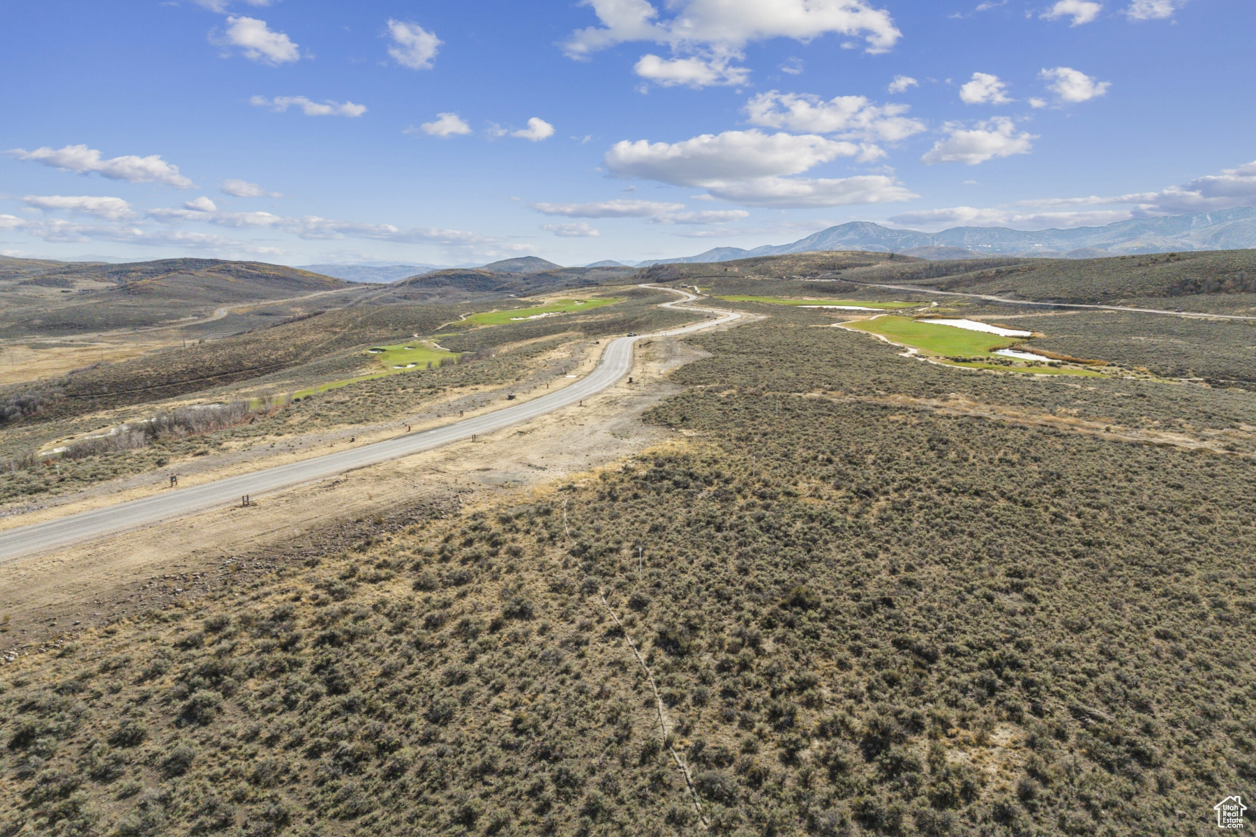 HAWKS PASS - Residential