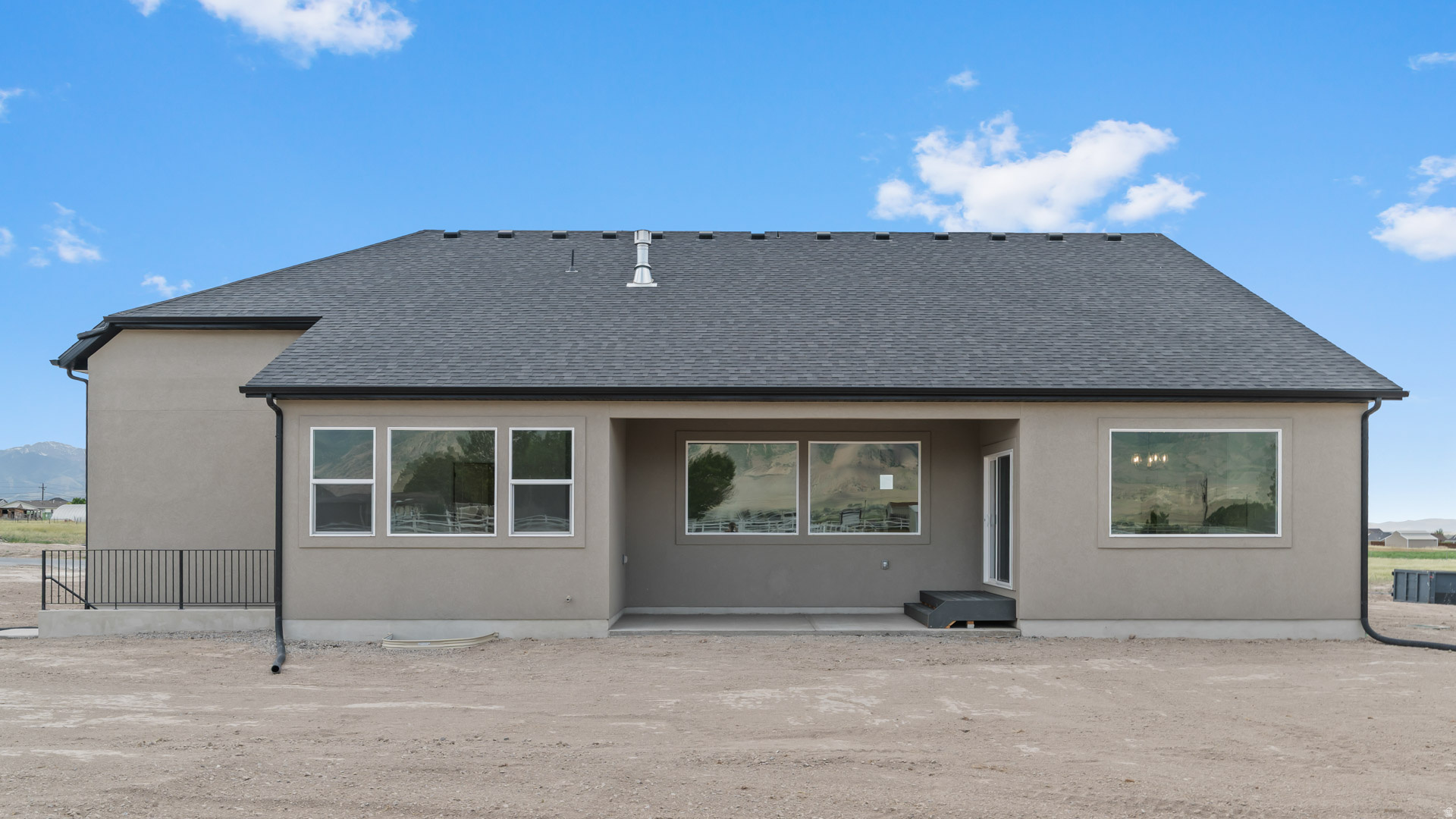 RILEY PARK - Residential