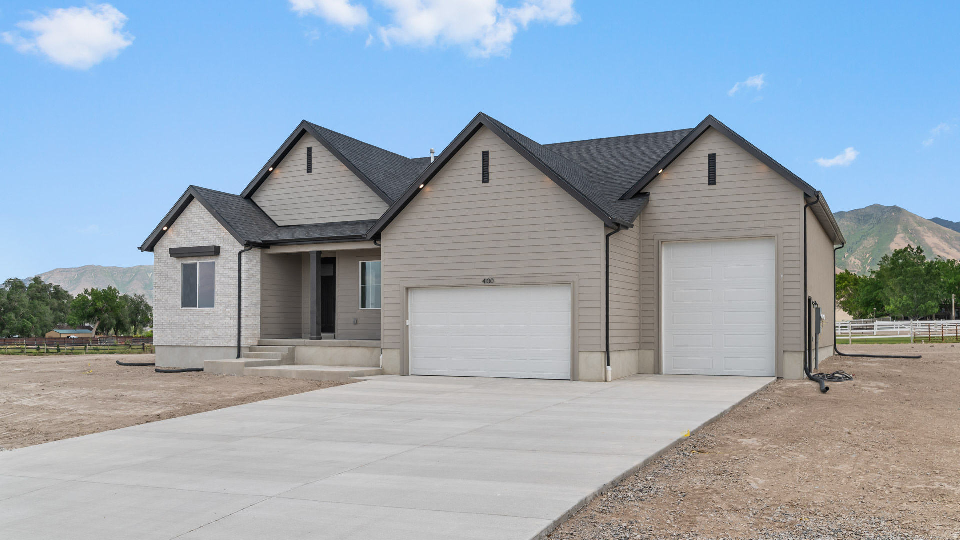 RILEY PARK - Residential