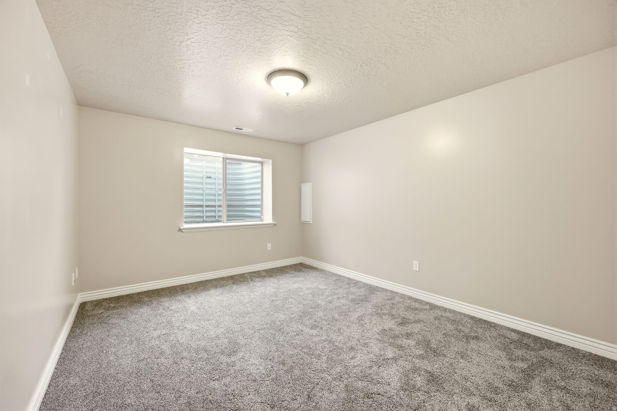 KENNECOTT - Residential