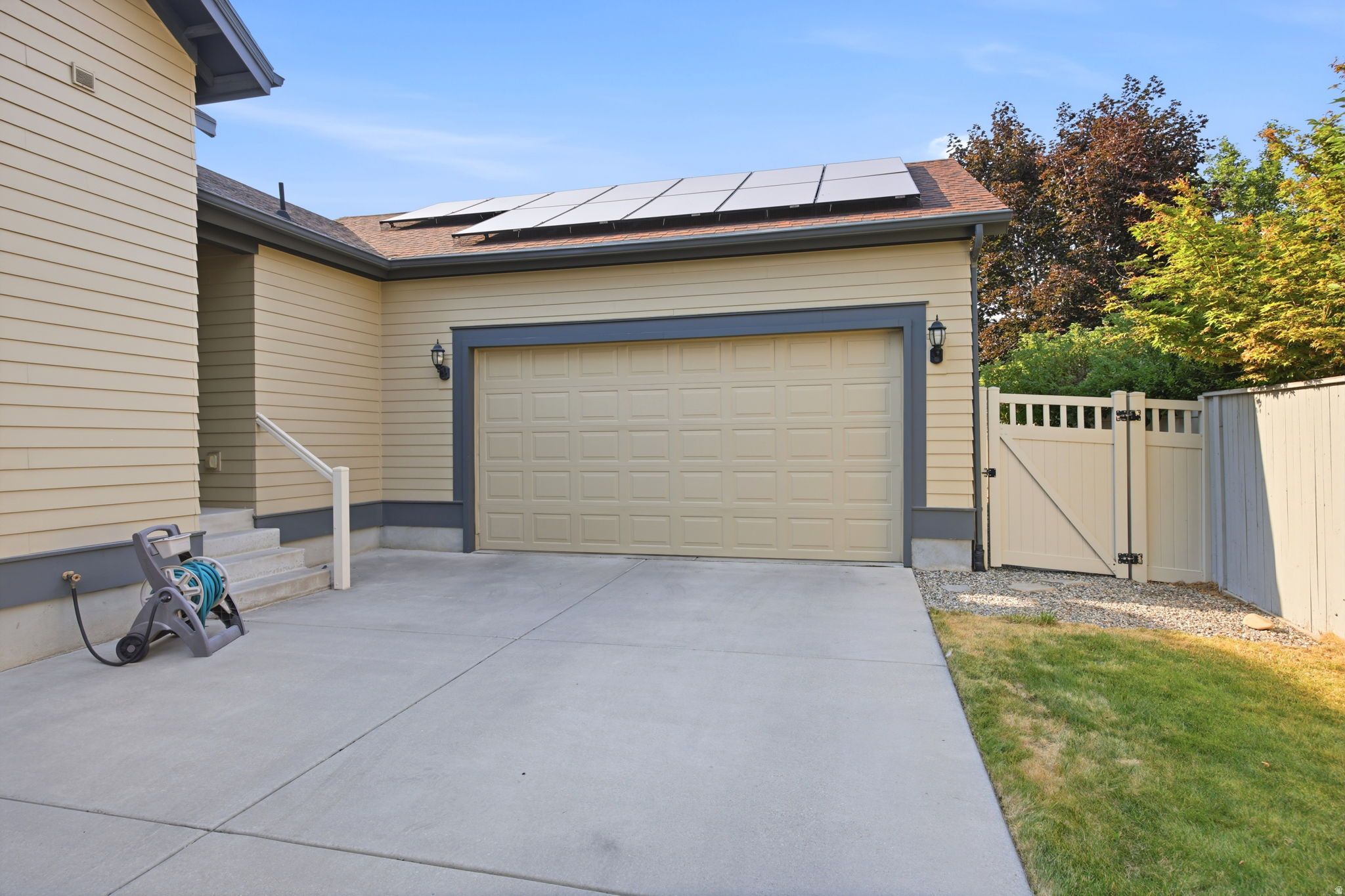 KENNECOTT - Residential
