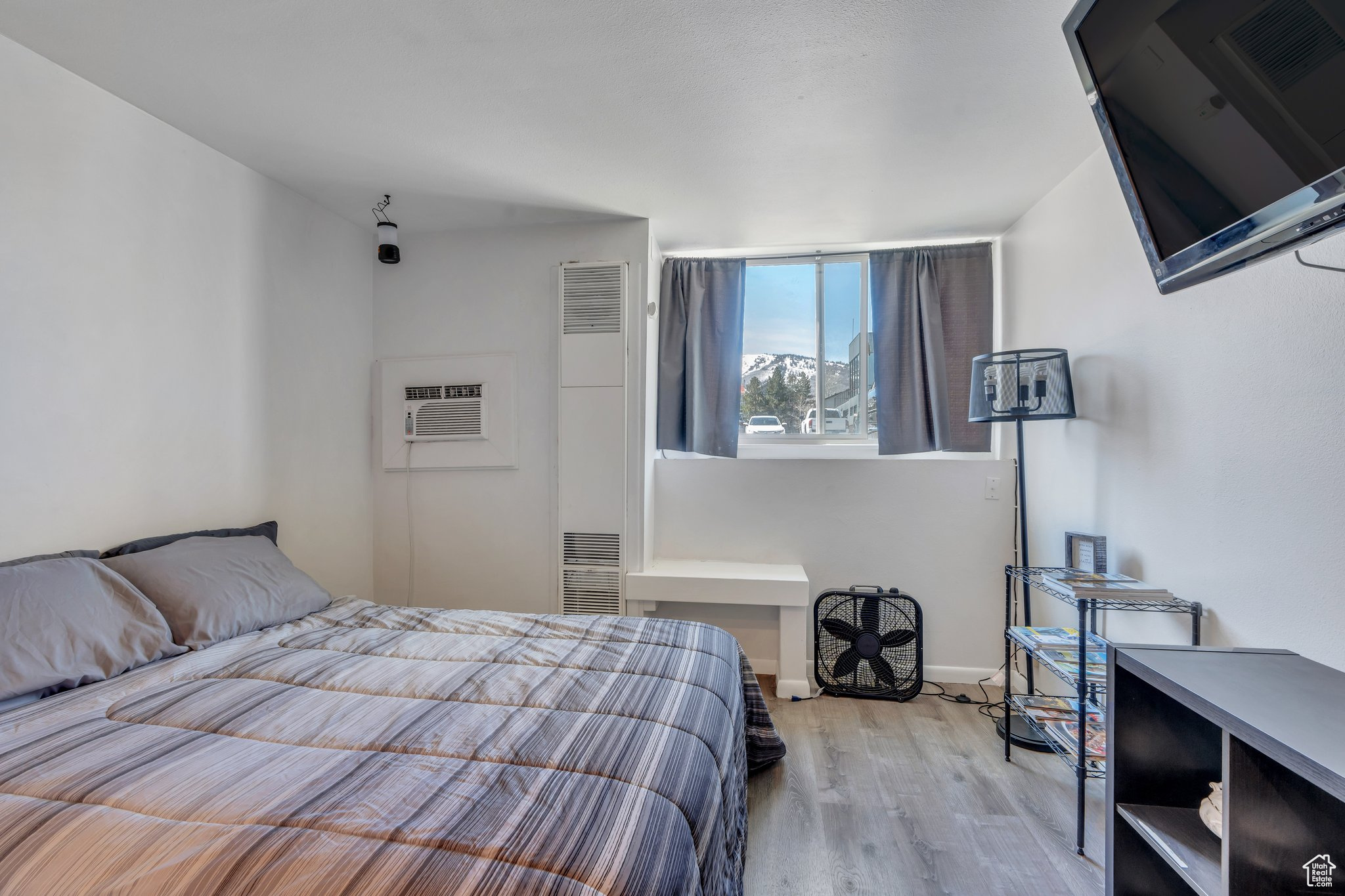 PROSPECTOR SQUARE CONDO - Residential