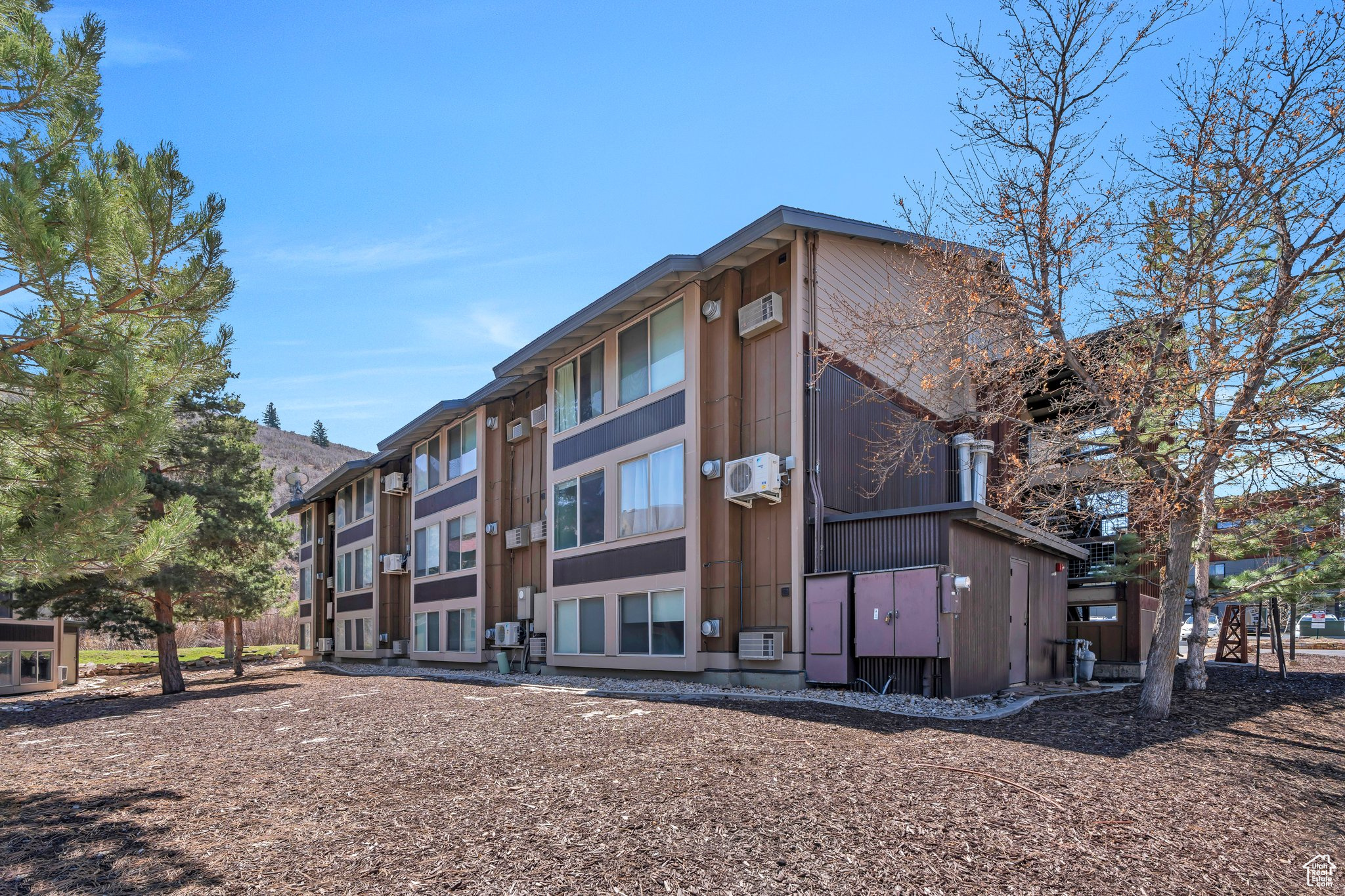 PROSPECTOR SQUARE CONDO - Residential