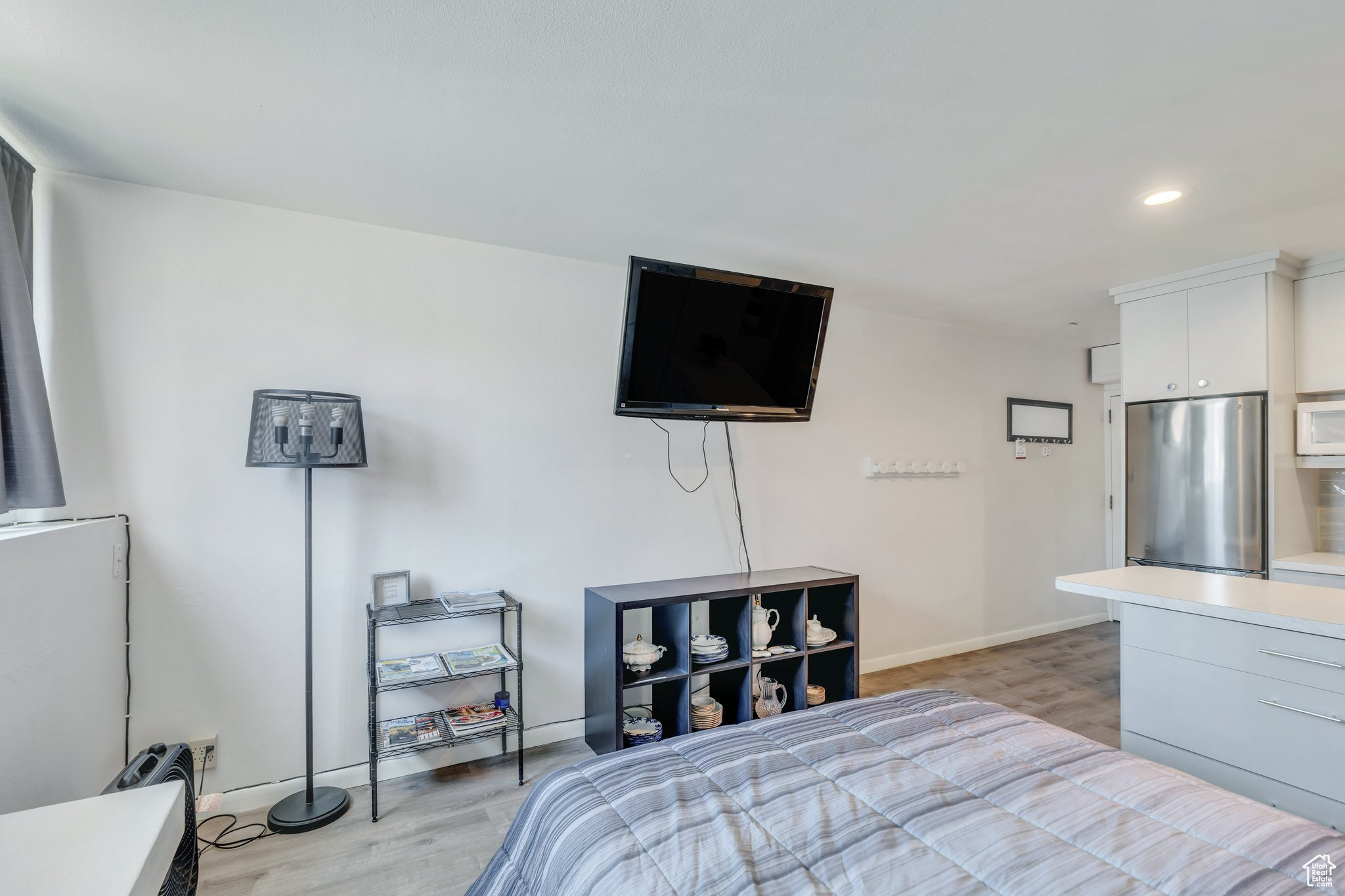 PROSPECTOR SQUARE CONDO - Residential