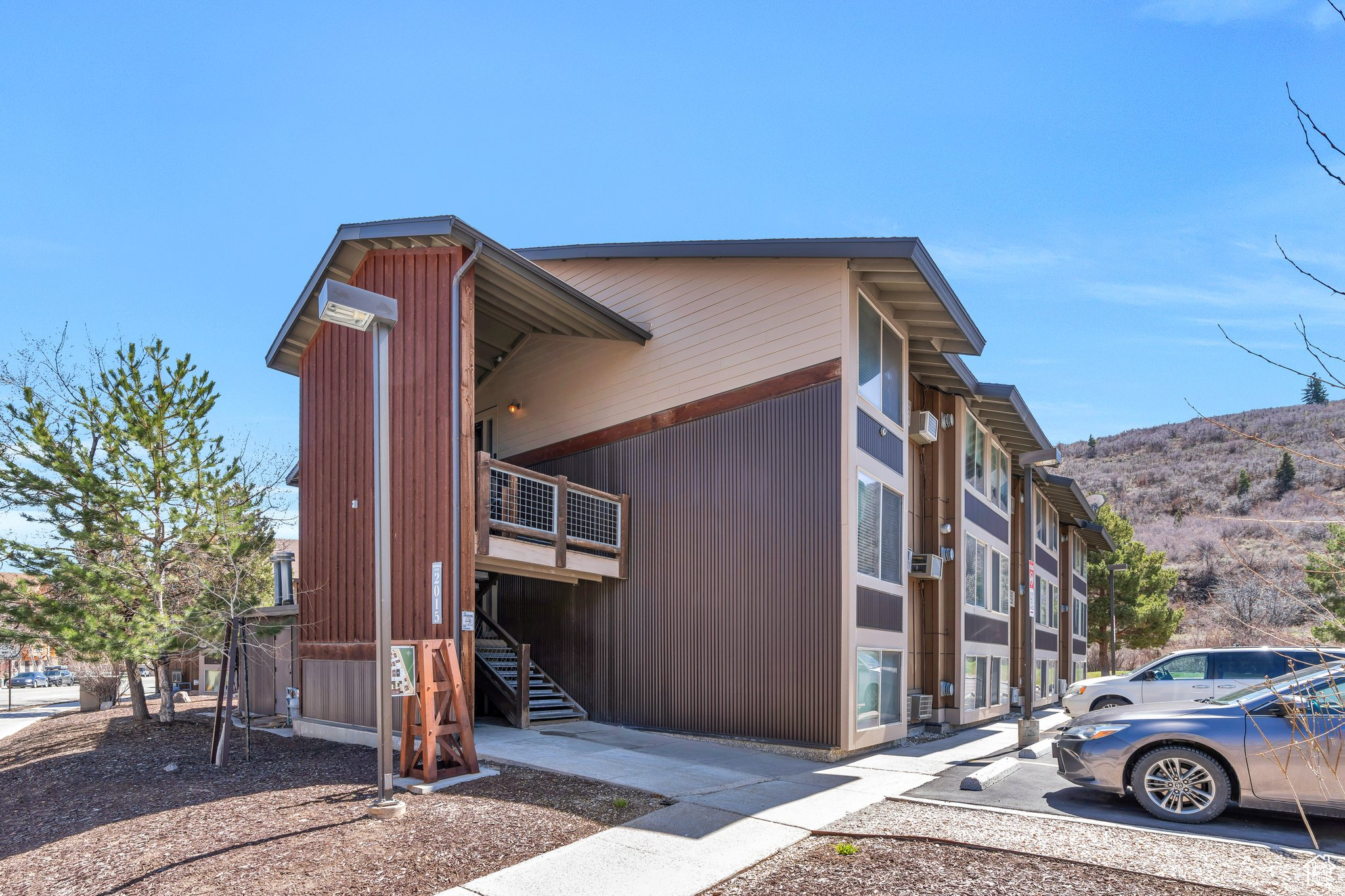 PROSPECTOR SQUARE CONDO - Residential