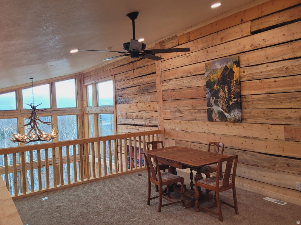 TOLLGATE FOREST MEADOW RANCH - Residential