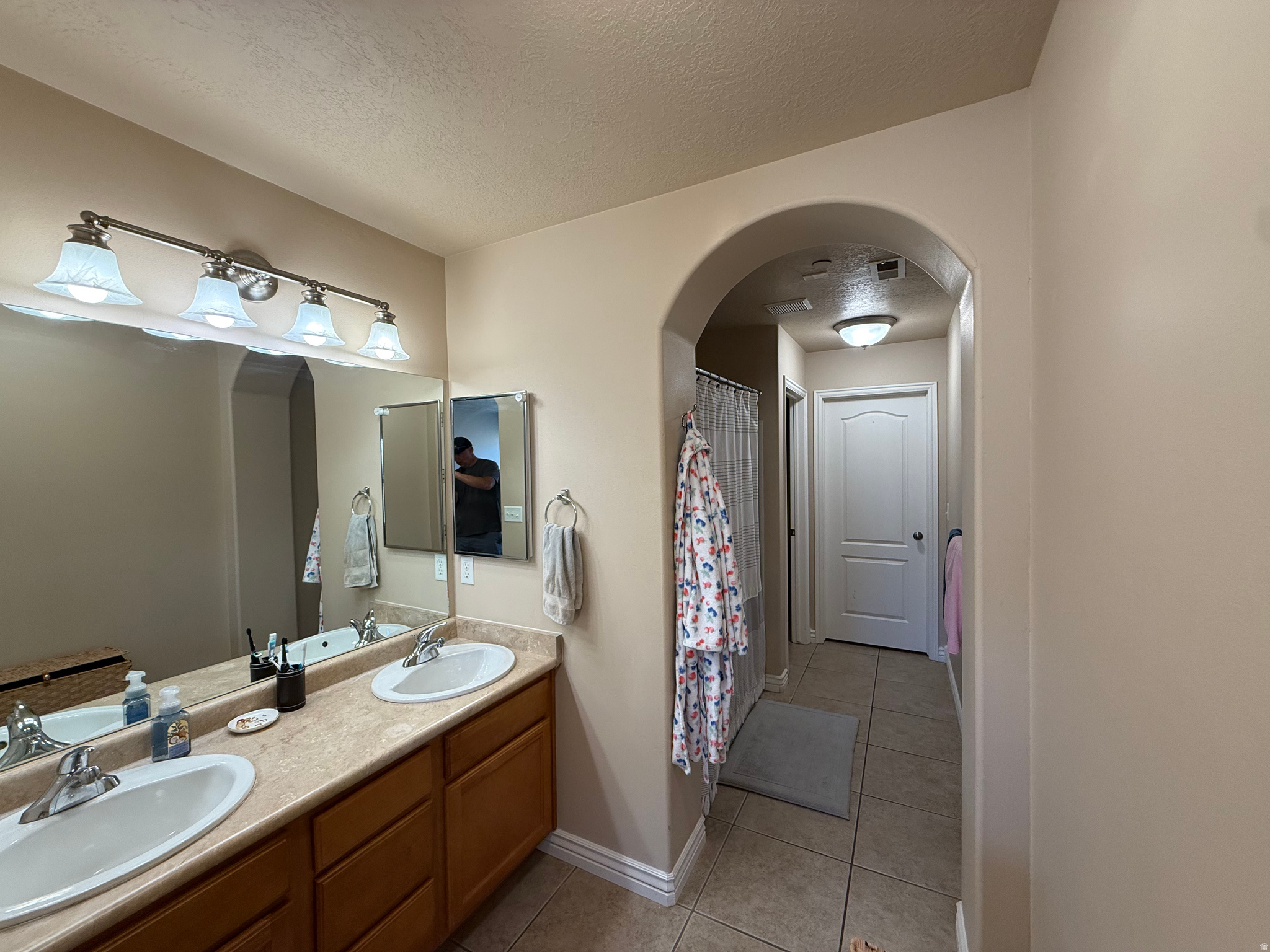 PROVENCE WEST AT PHEASANT POINTE CONDO - Residential