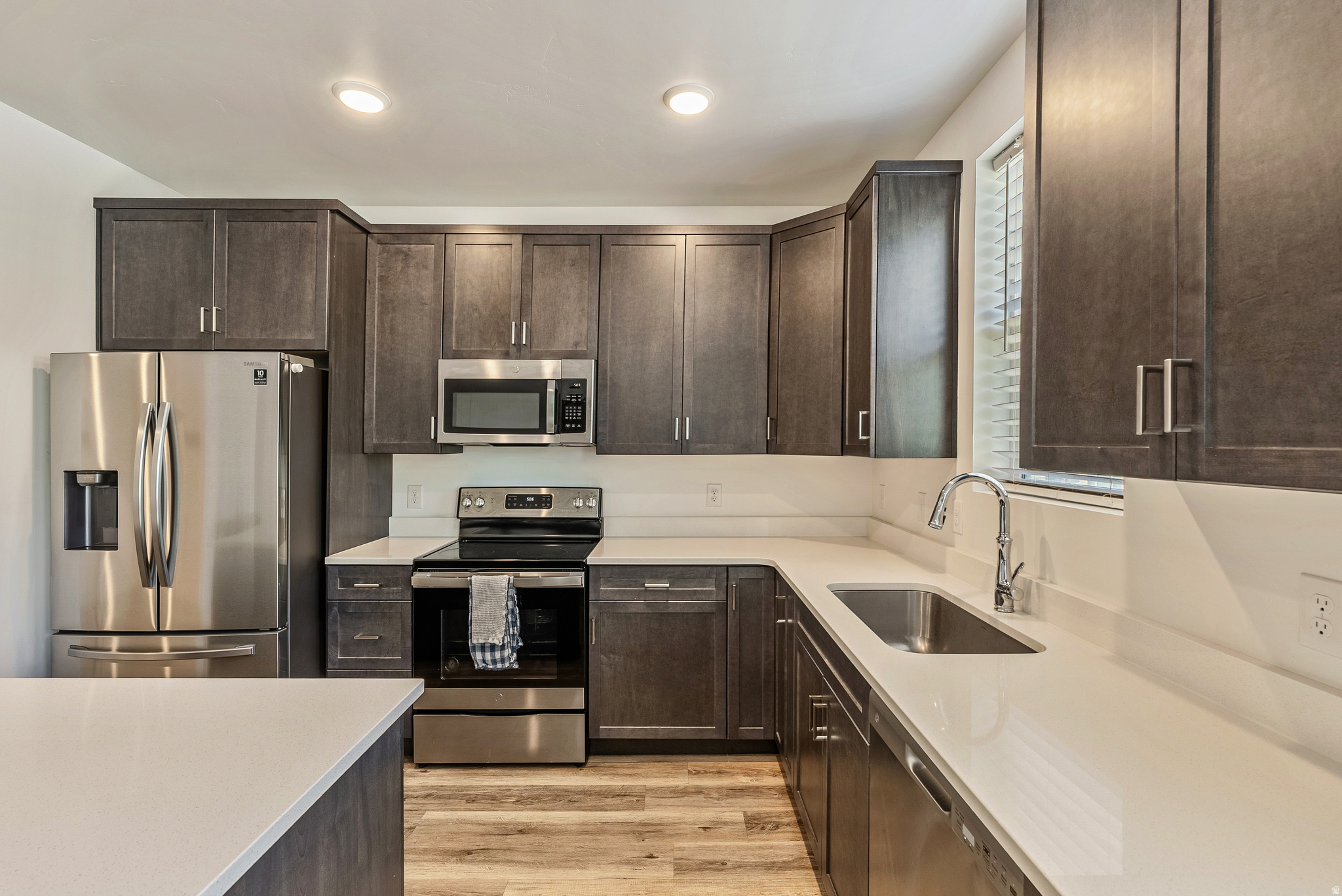 JORDAN HEIGHTS - Residential