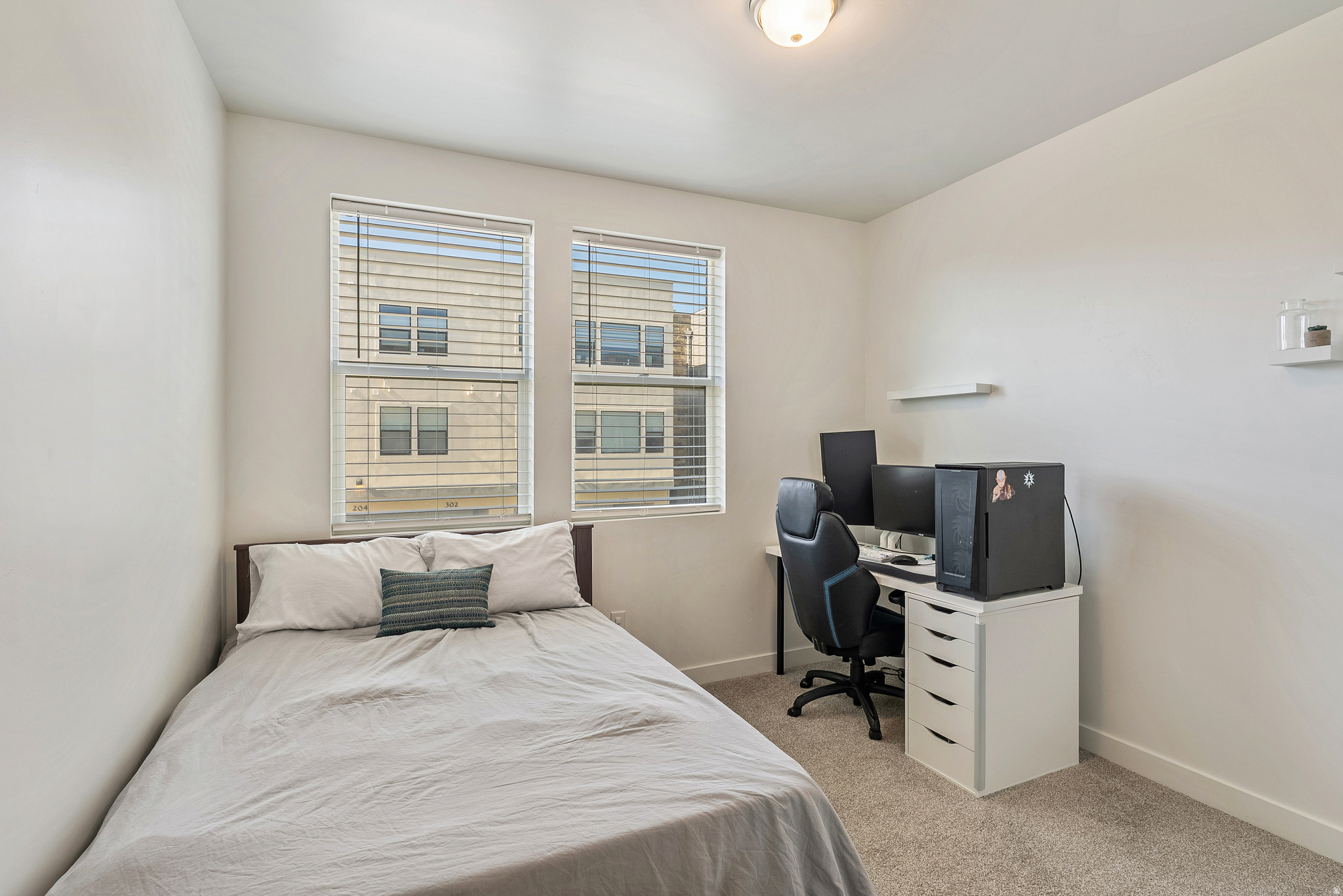 JORDAN HEIGHTS - Residential