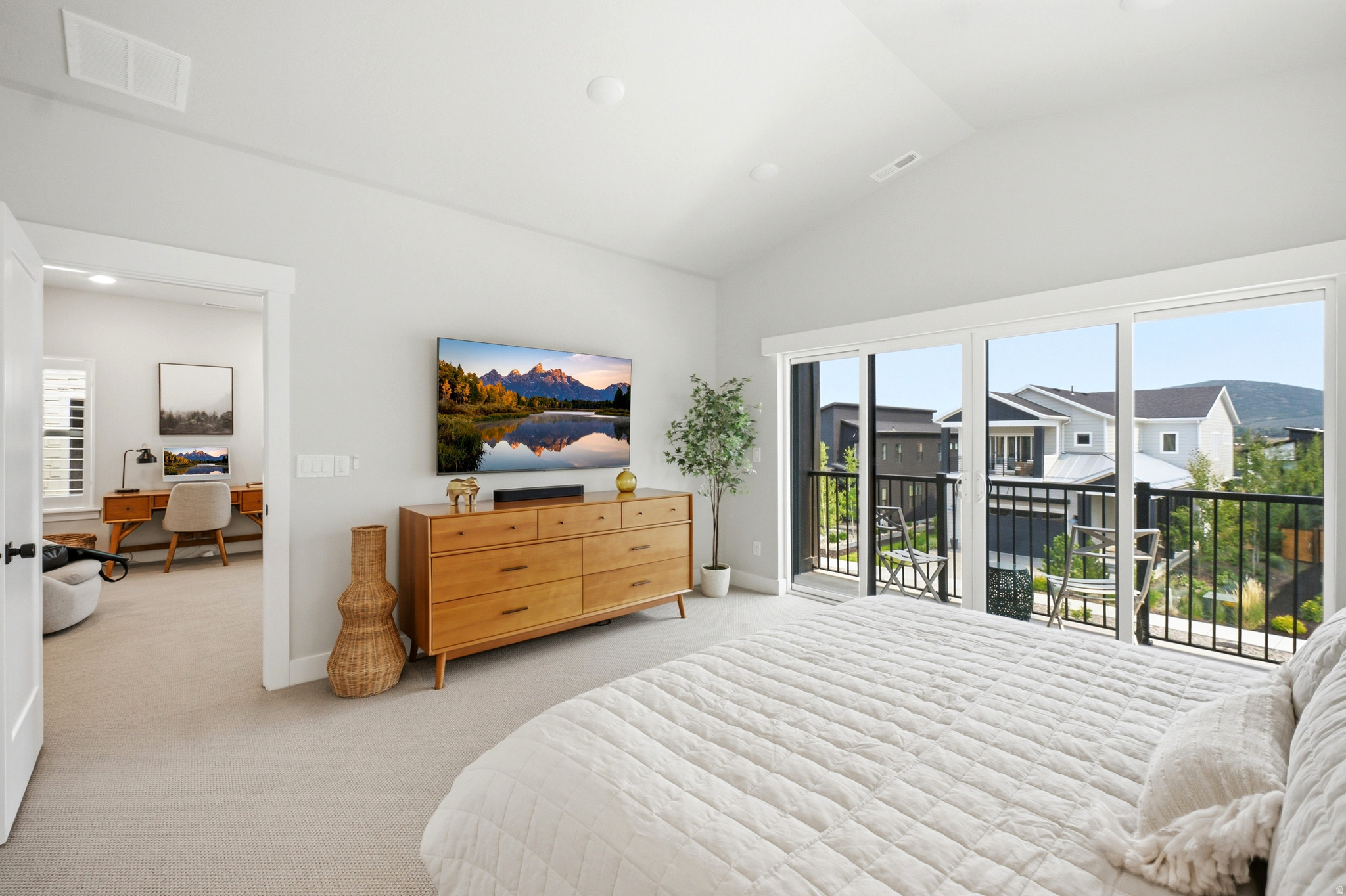 SILVER CREEK - Residential