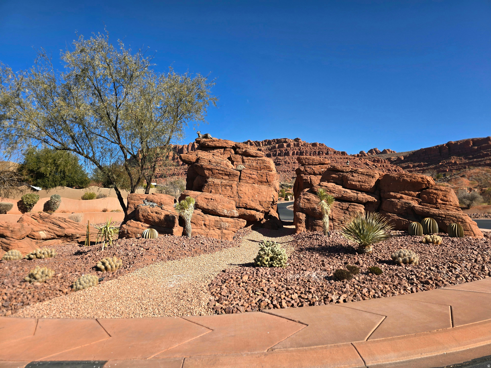 VISTAS AT ENTRADA - Residential