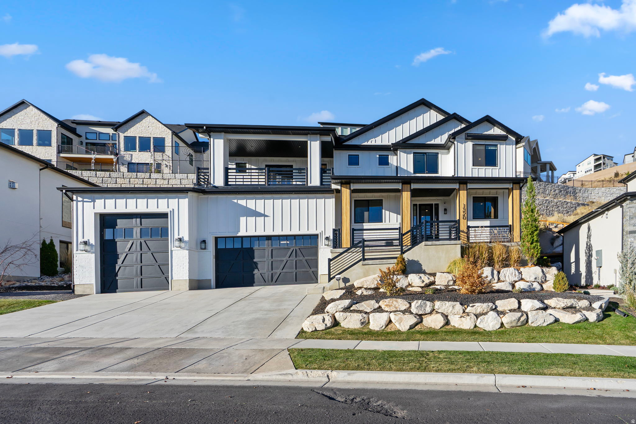SEASONS ESTATES - Residential