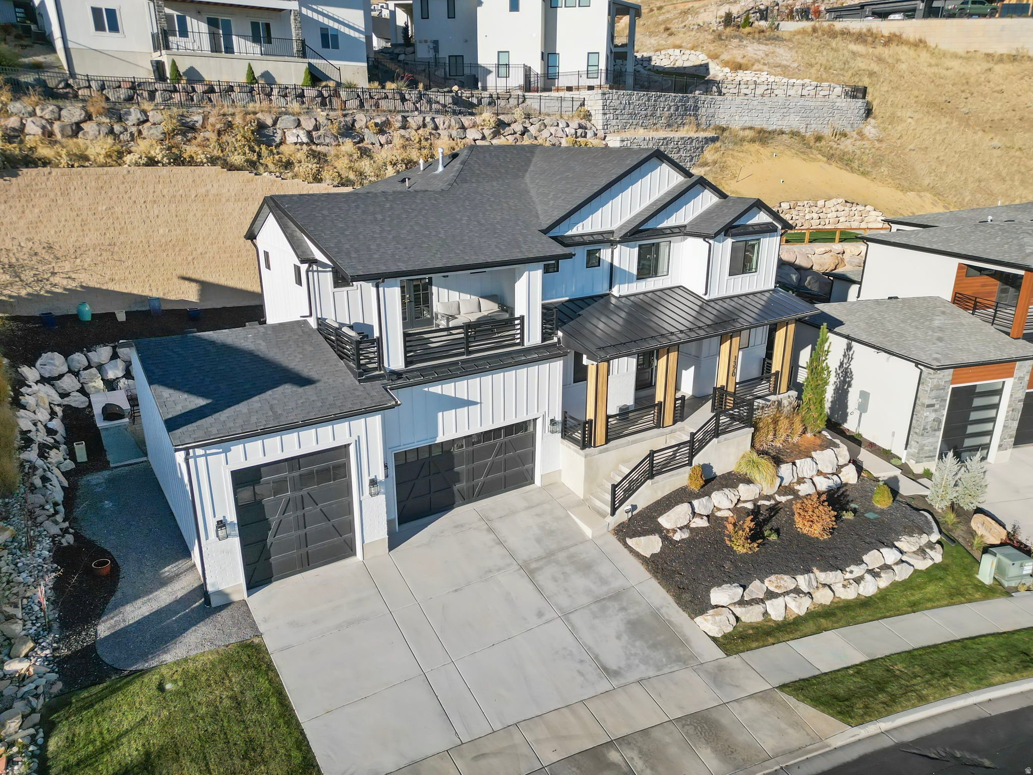 SEASONS ESTATES - Residential